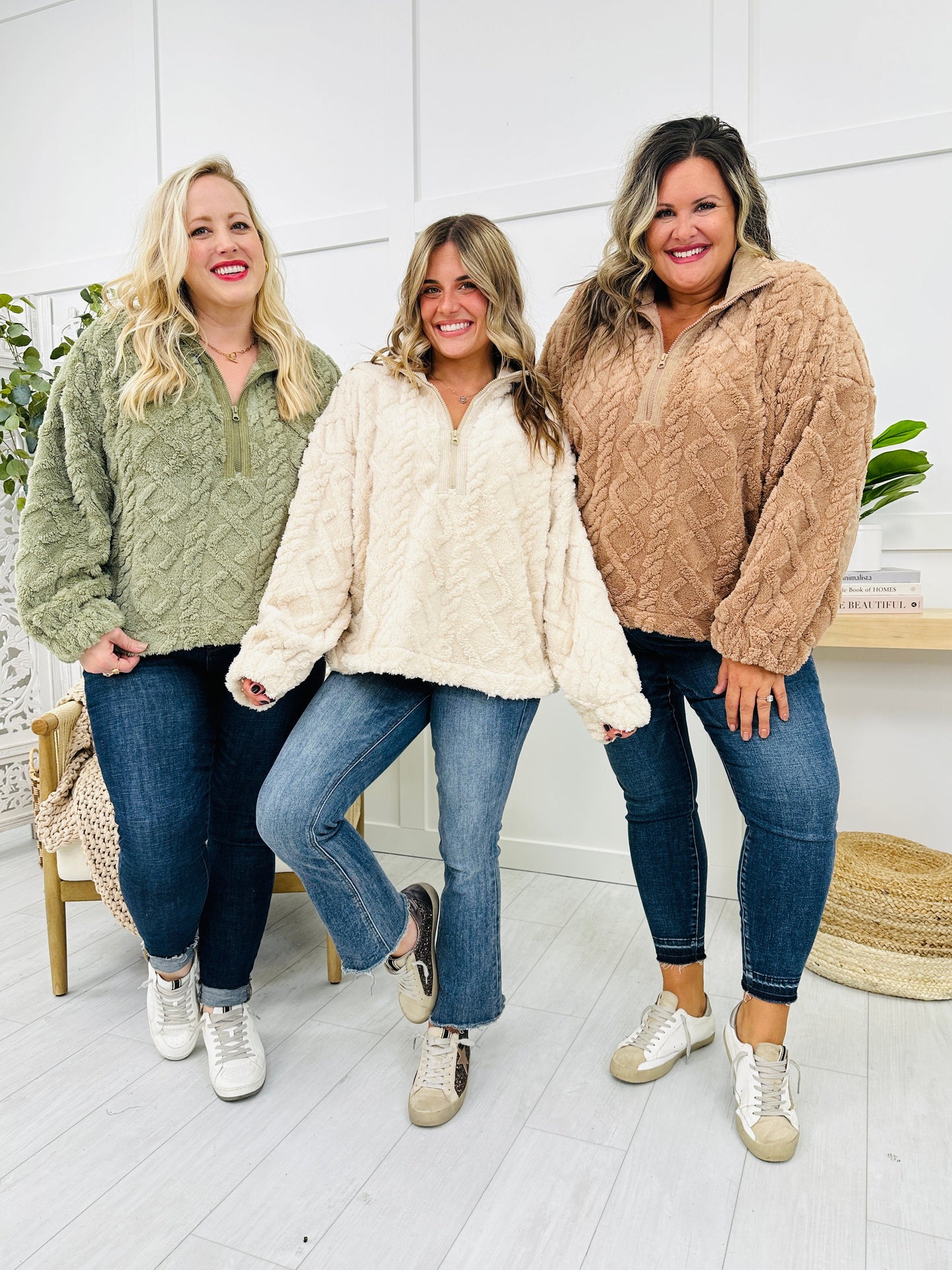 REG/CURVY Fuzzy Hug Pullover- Multiple Colors!