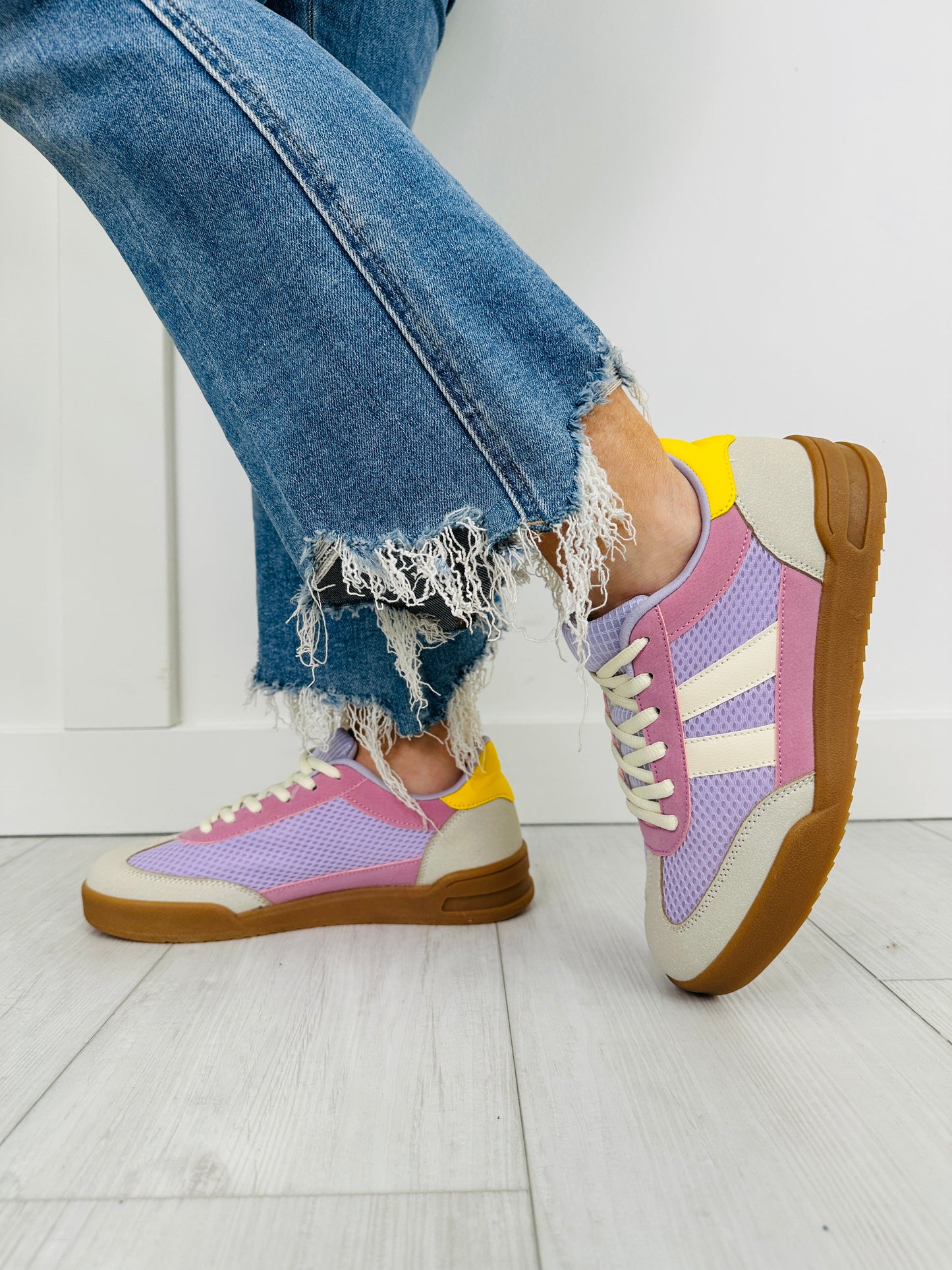 Harmony Blend Sneakers In Beige Lilac
