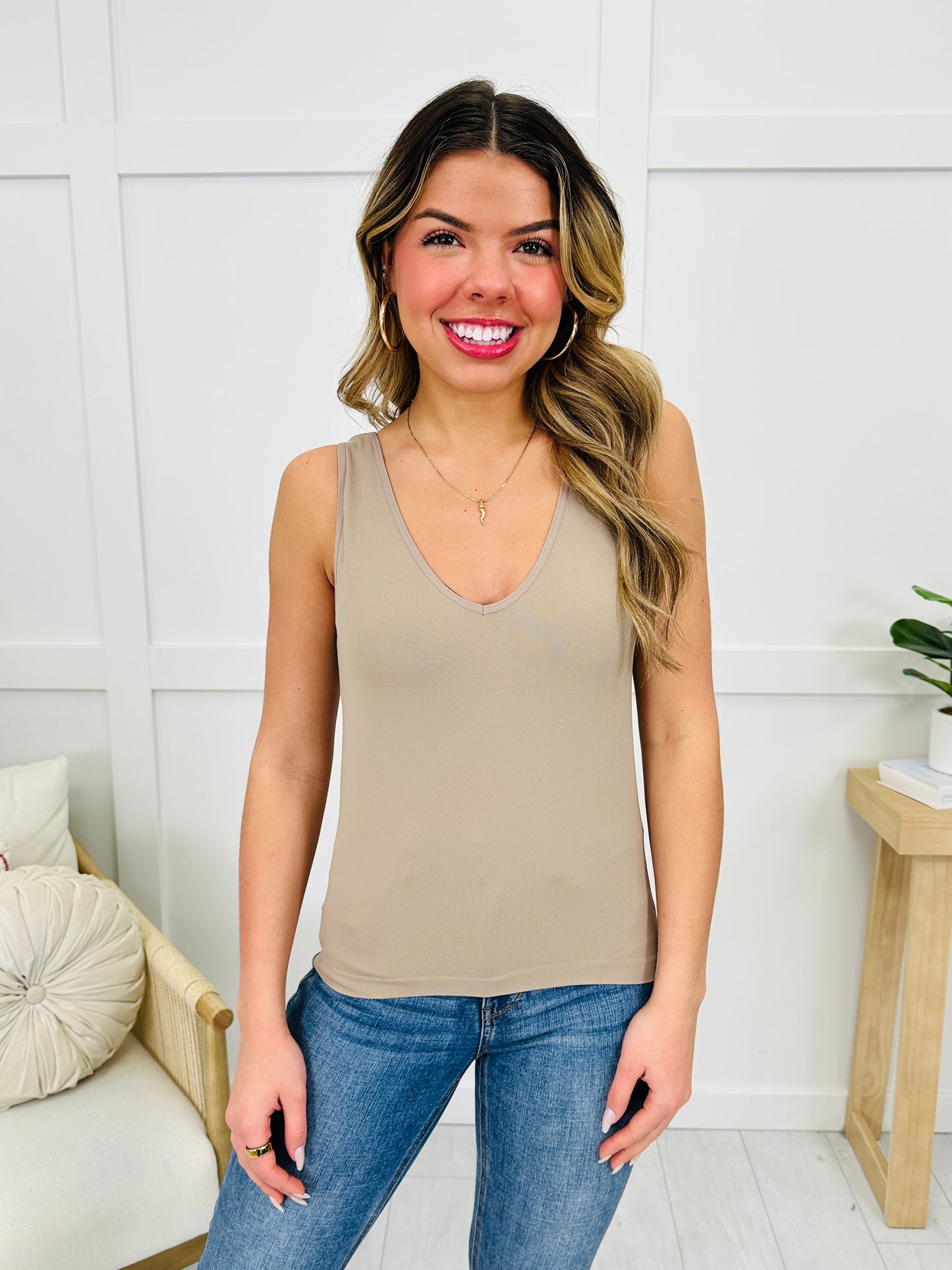 Cropped Reversible Shapewear Tank- Multiple Colors!