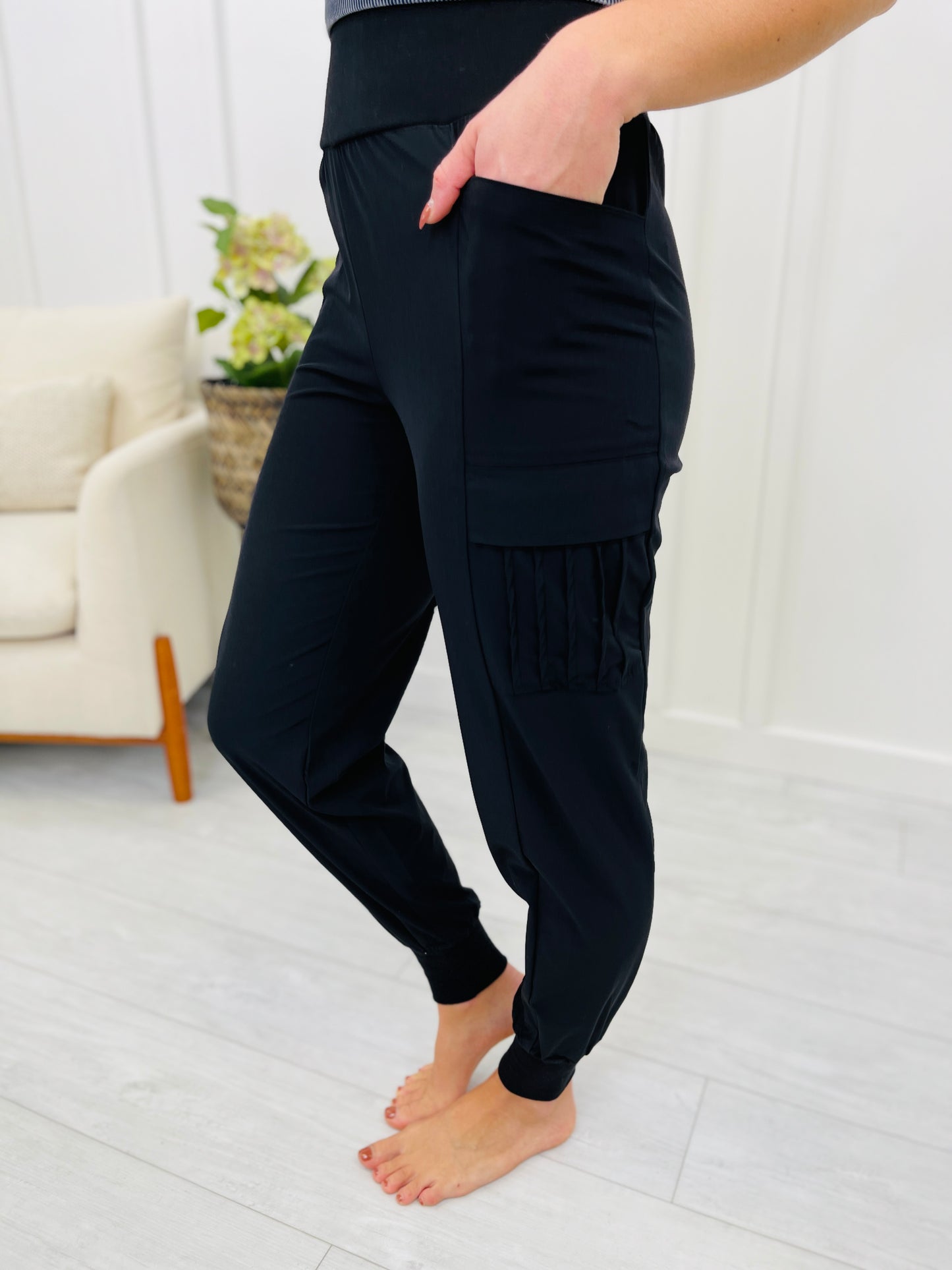 RESTOCK! REG/CURVY Old Rules Joggers- Multiple Colors!