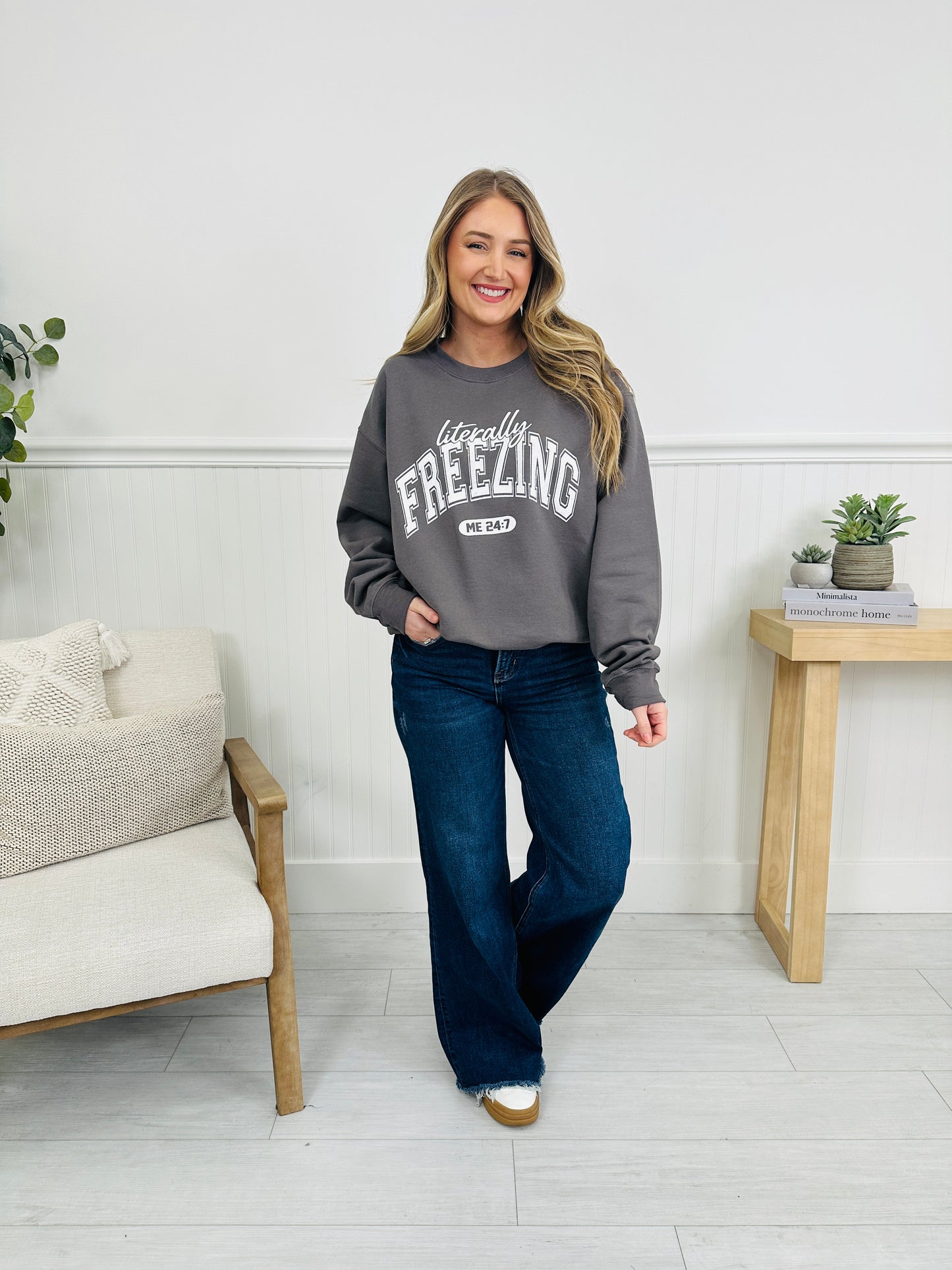 Literally Freezing Graphic Crewneck Sweatshirt In Charcoal