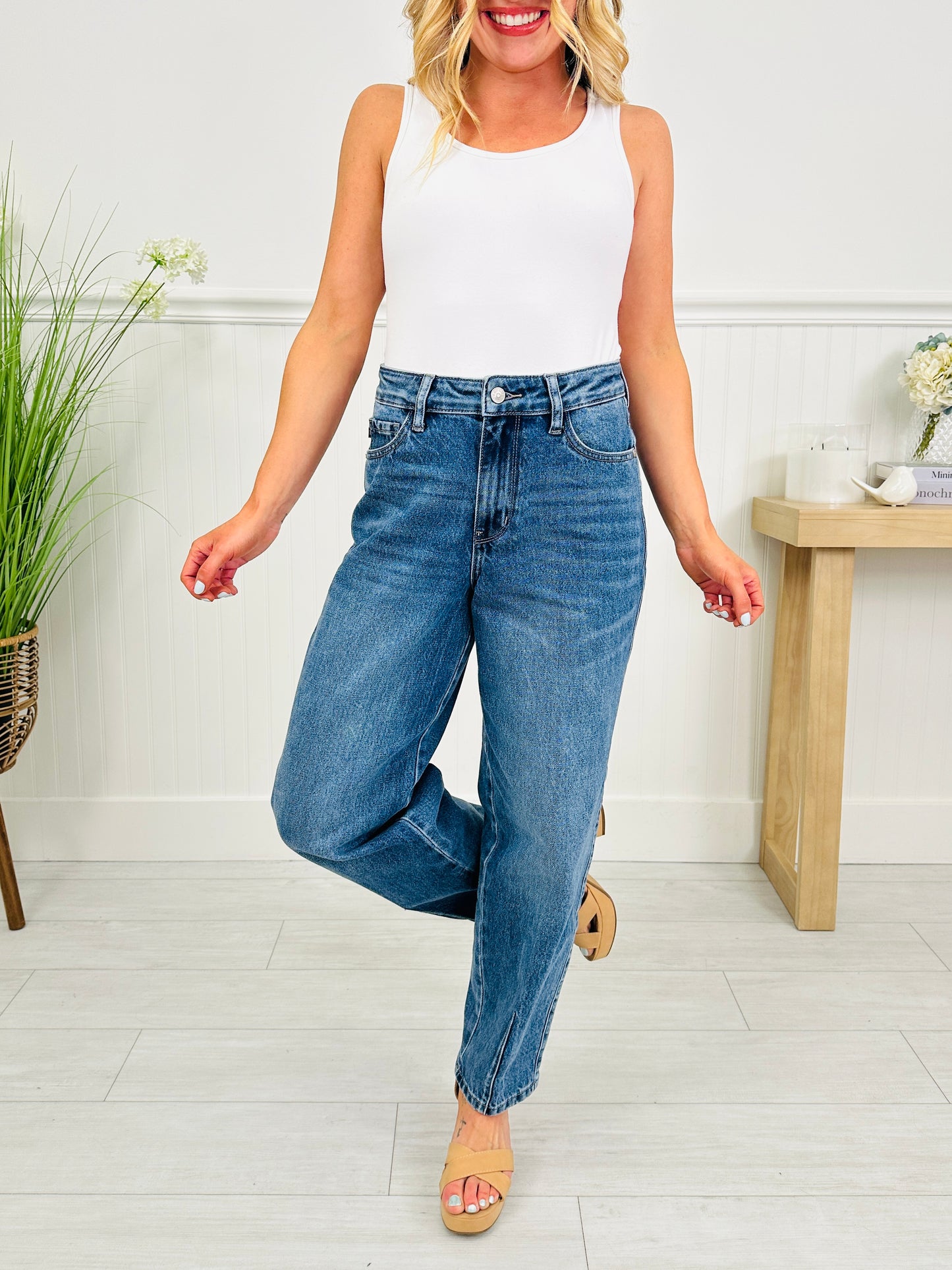 Judy Blue Best Bet Barrel Jeans