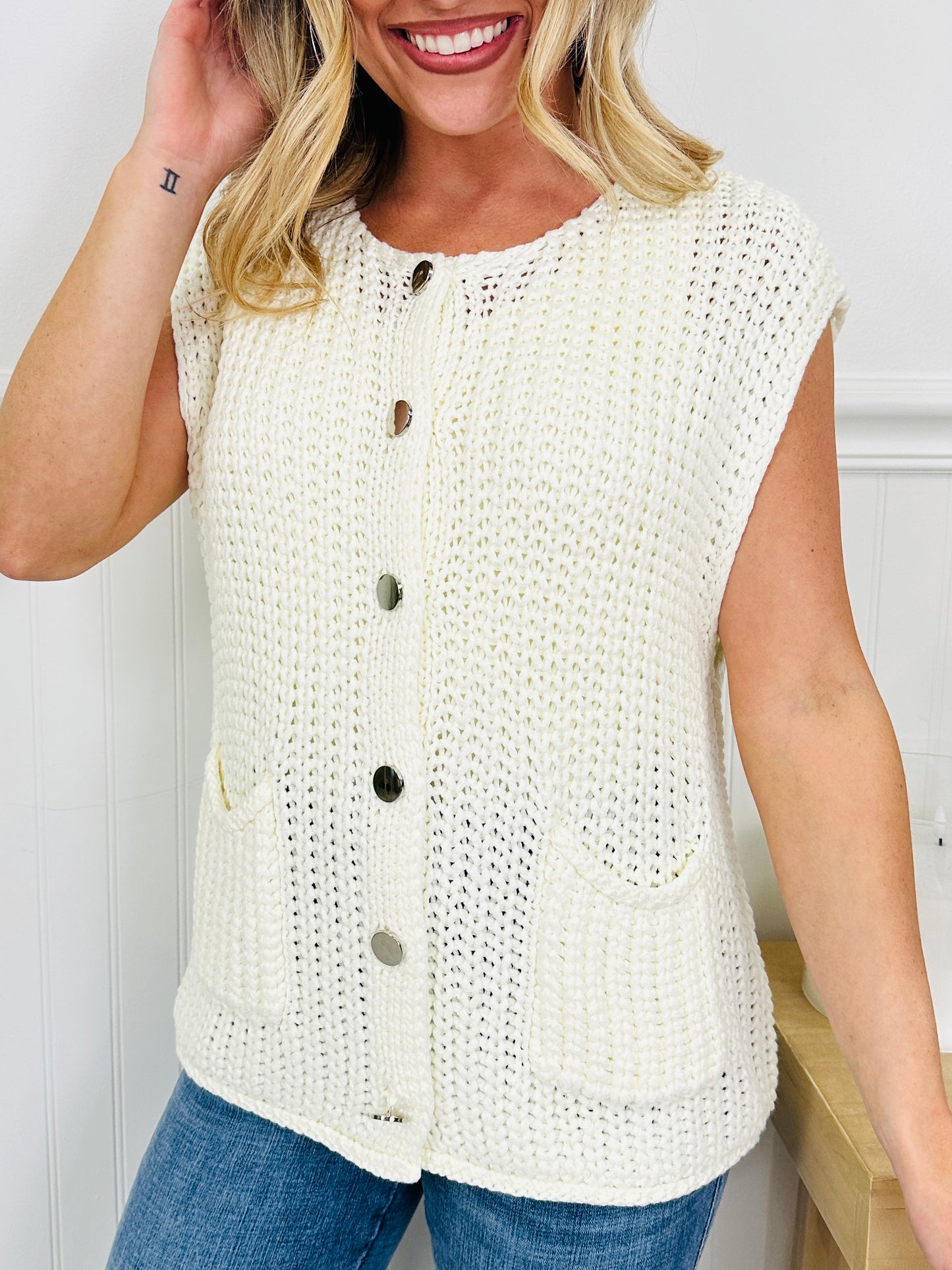 Spring Fling Top in Multiple Colors