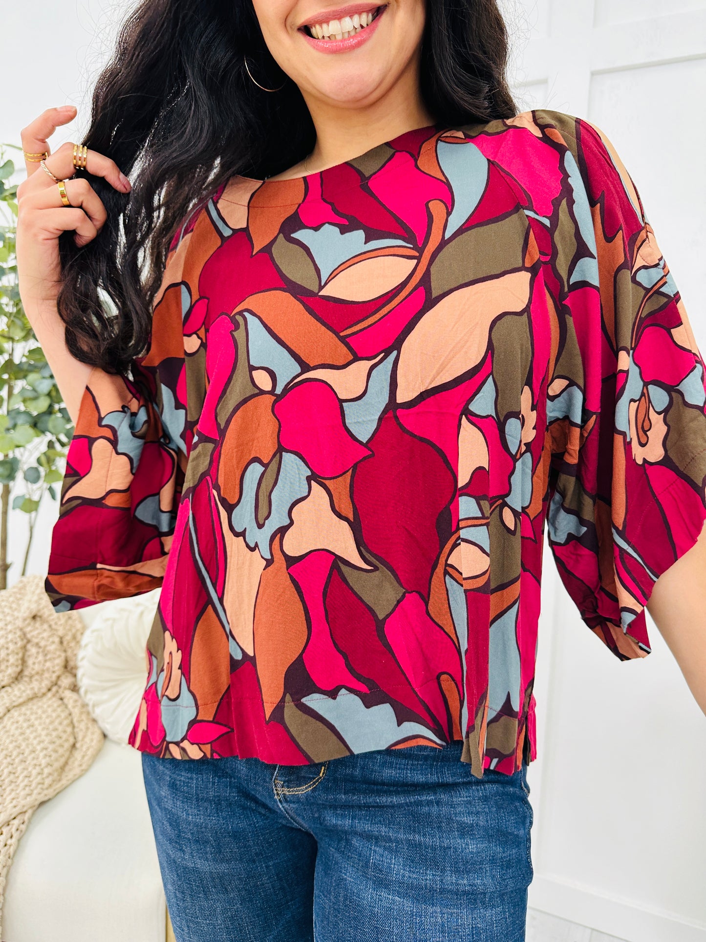 REG/CURVY Petal Parade Top