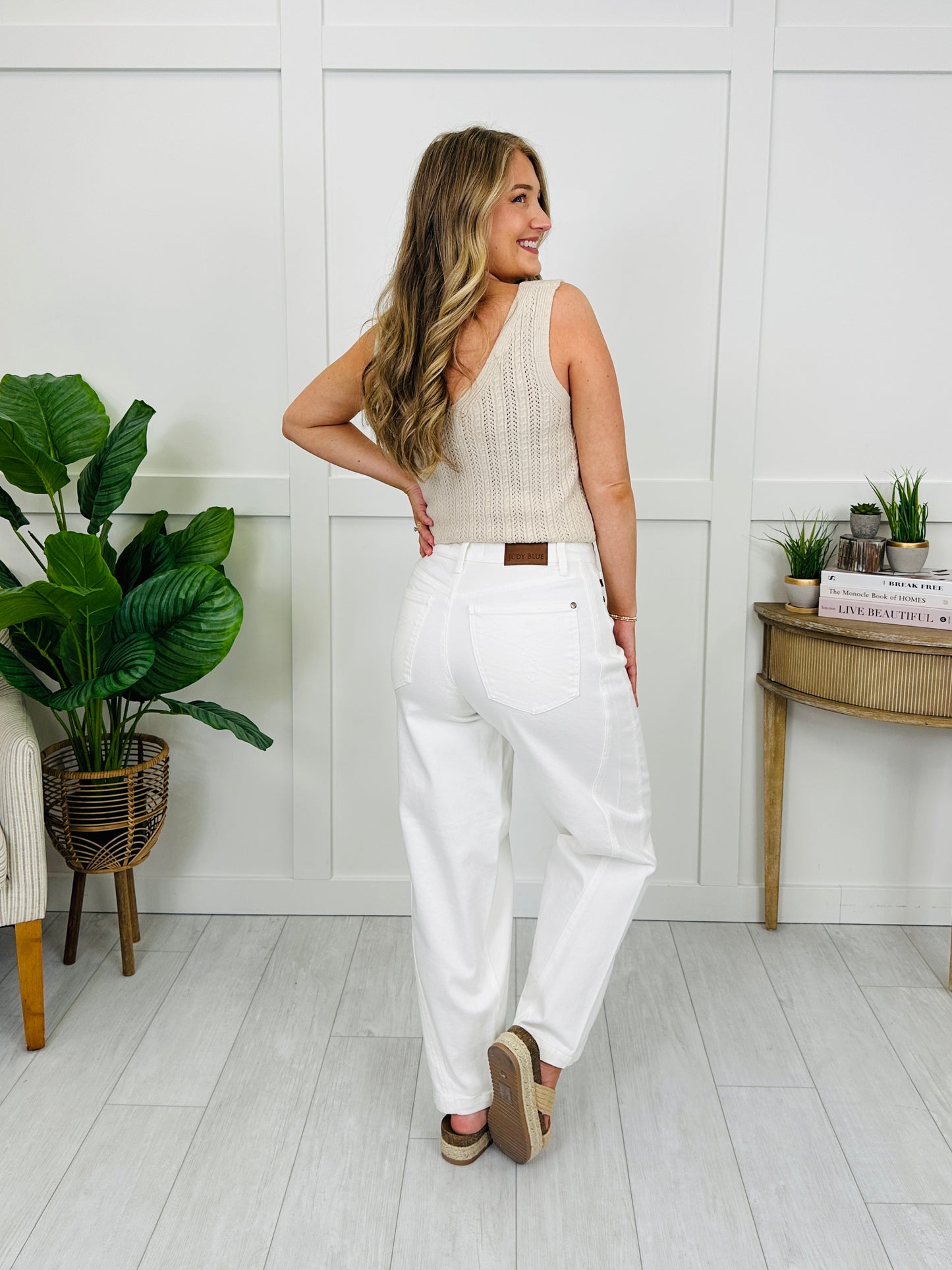 Judy Blue Dockside Darling Rigid Magic Barrel Jeans