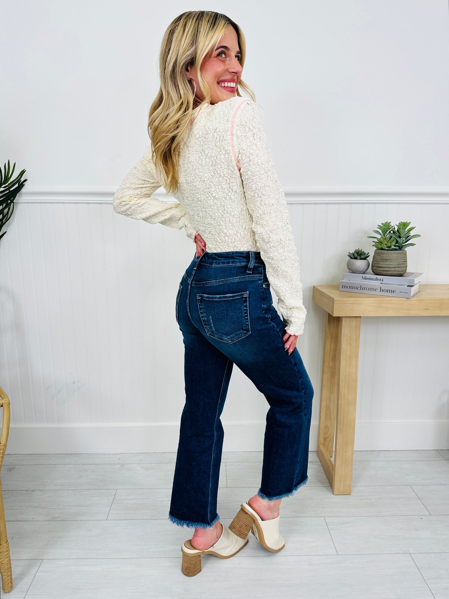 Finishing Touch Wide Leg Cropped Jeans with Tummy Control