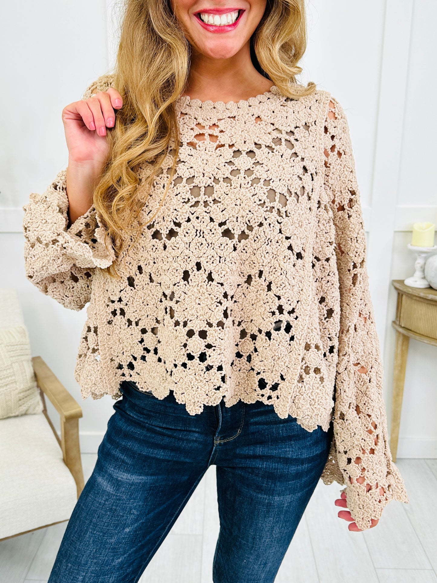 Sunday Romance Top In Latte