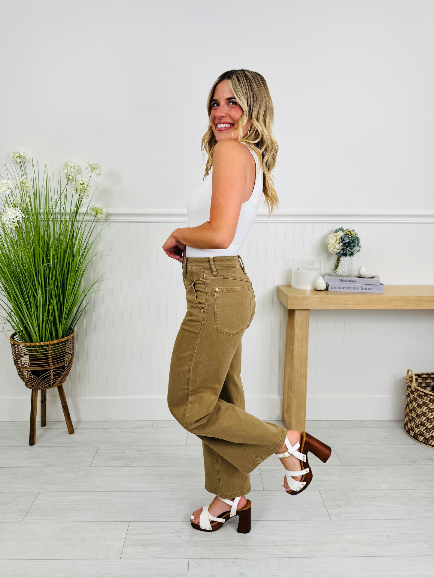 Judy Blue Khaki Crush Ankle Wide Jeans