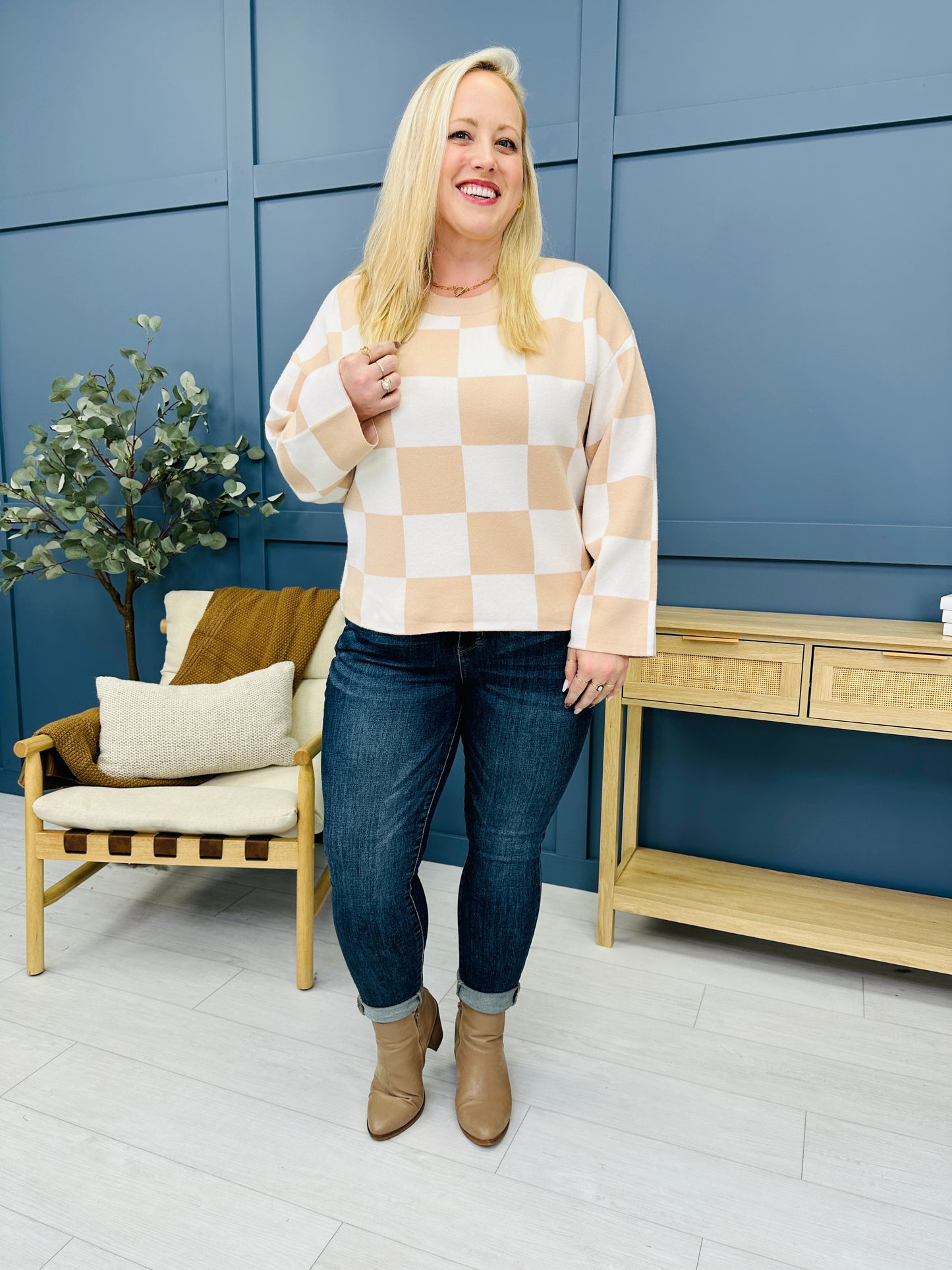 REG/CURVY Come Check This MOCO Exclusive Design Checkered Sweater- Multiple Colors!