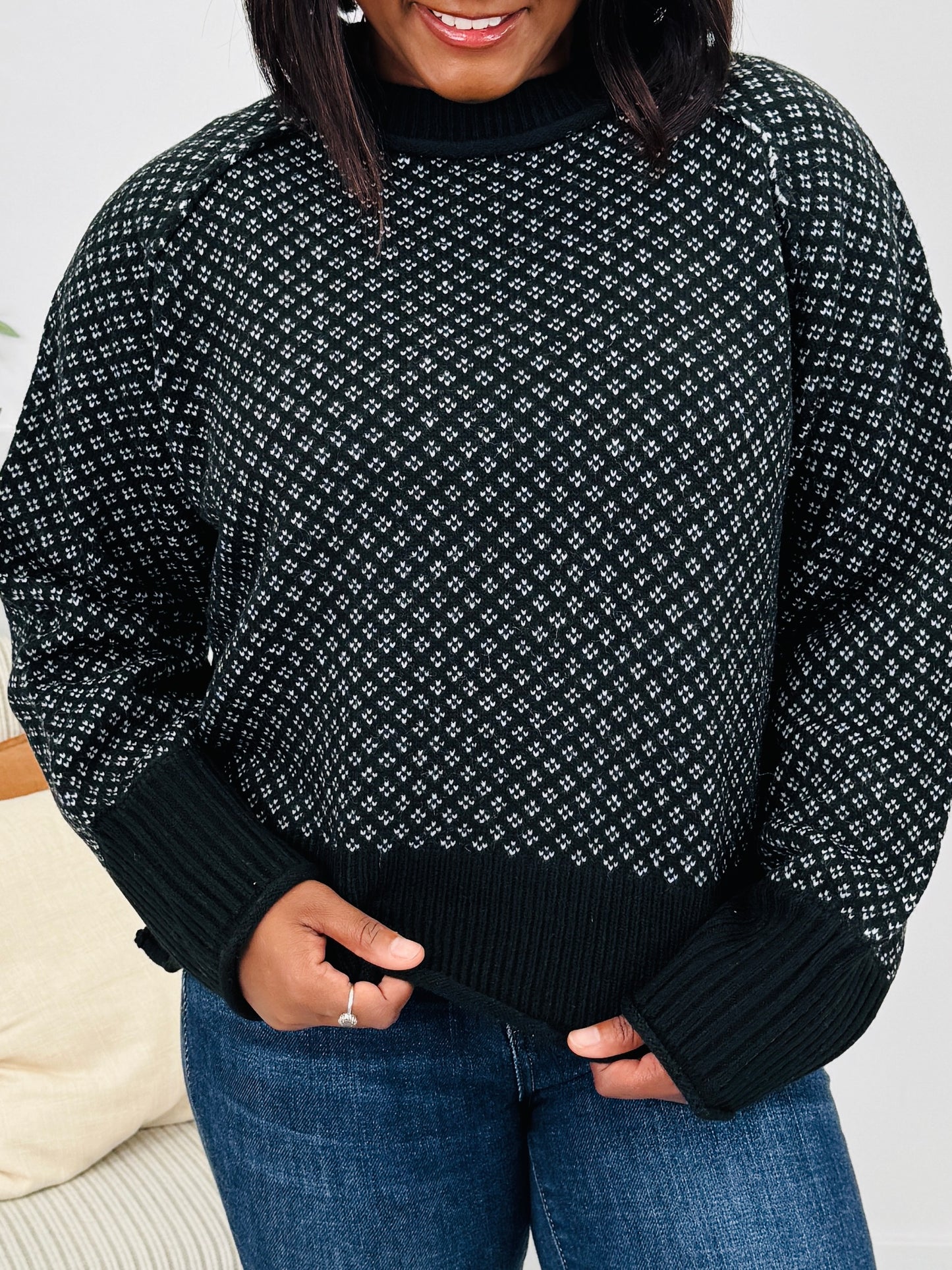 Harvest Hues Pullover in Black/White