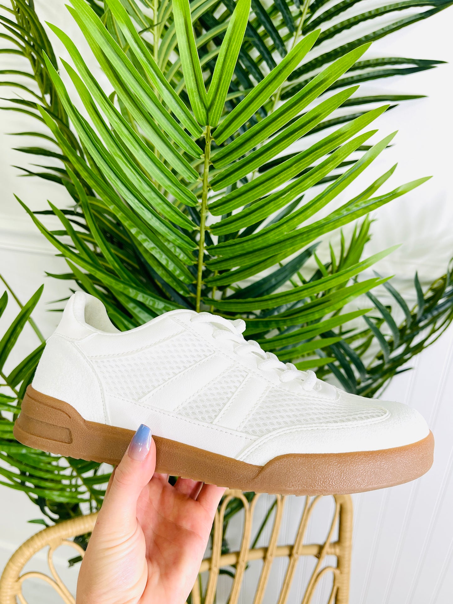 Harmony Blend Sneakers In White