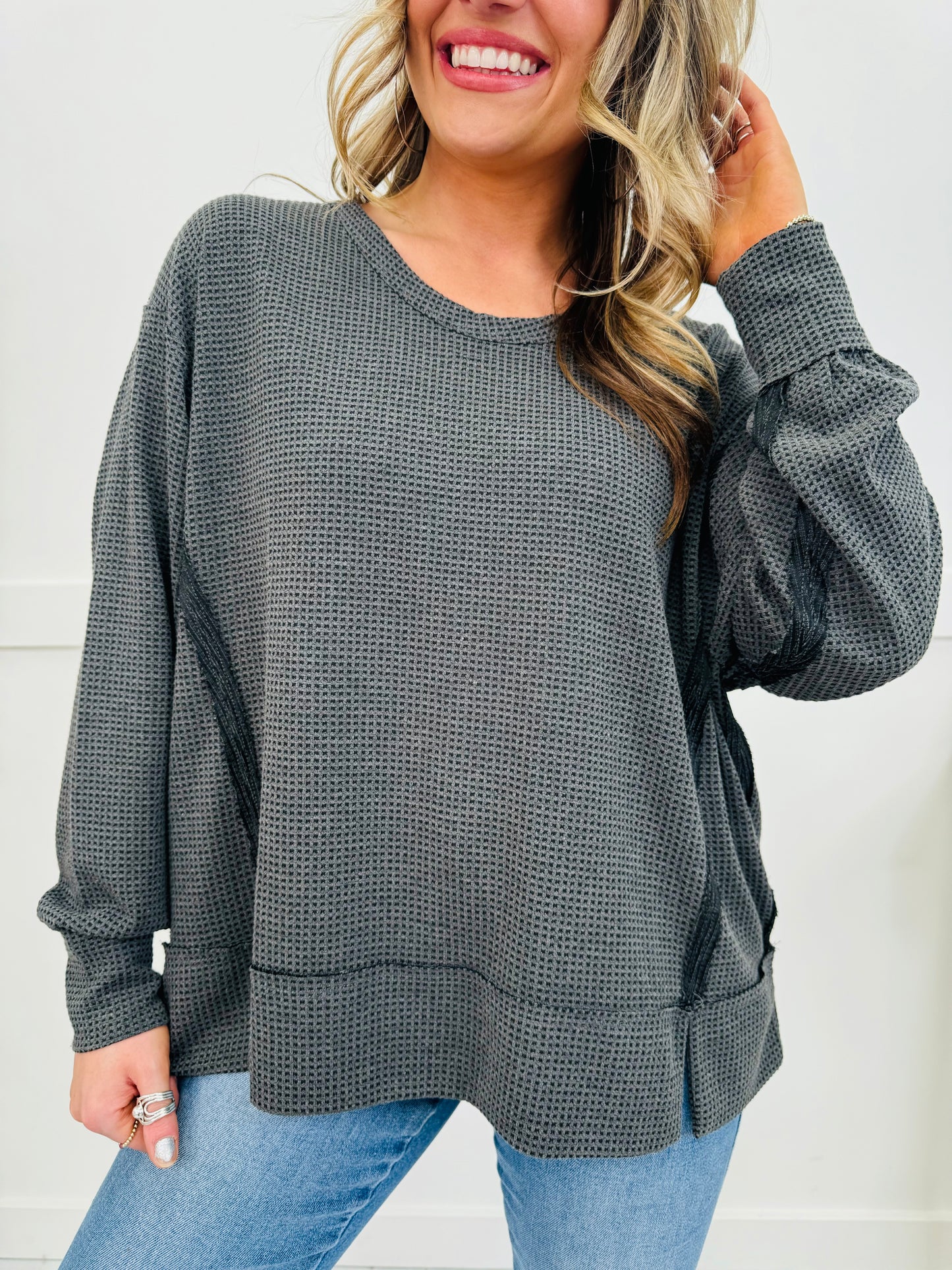 REG/CURVY Picture Perfect Pullover Top- Multiple Colors!