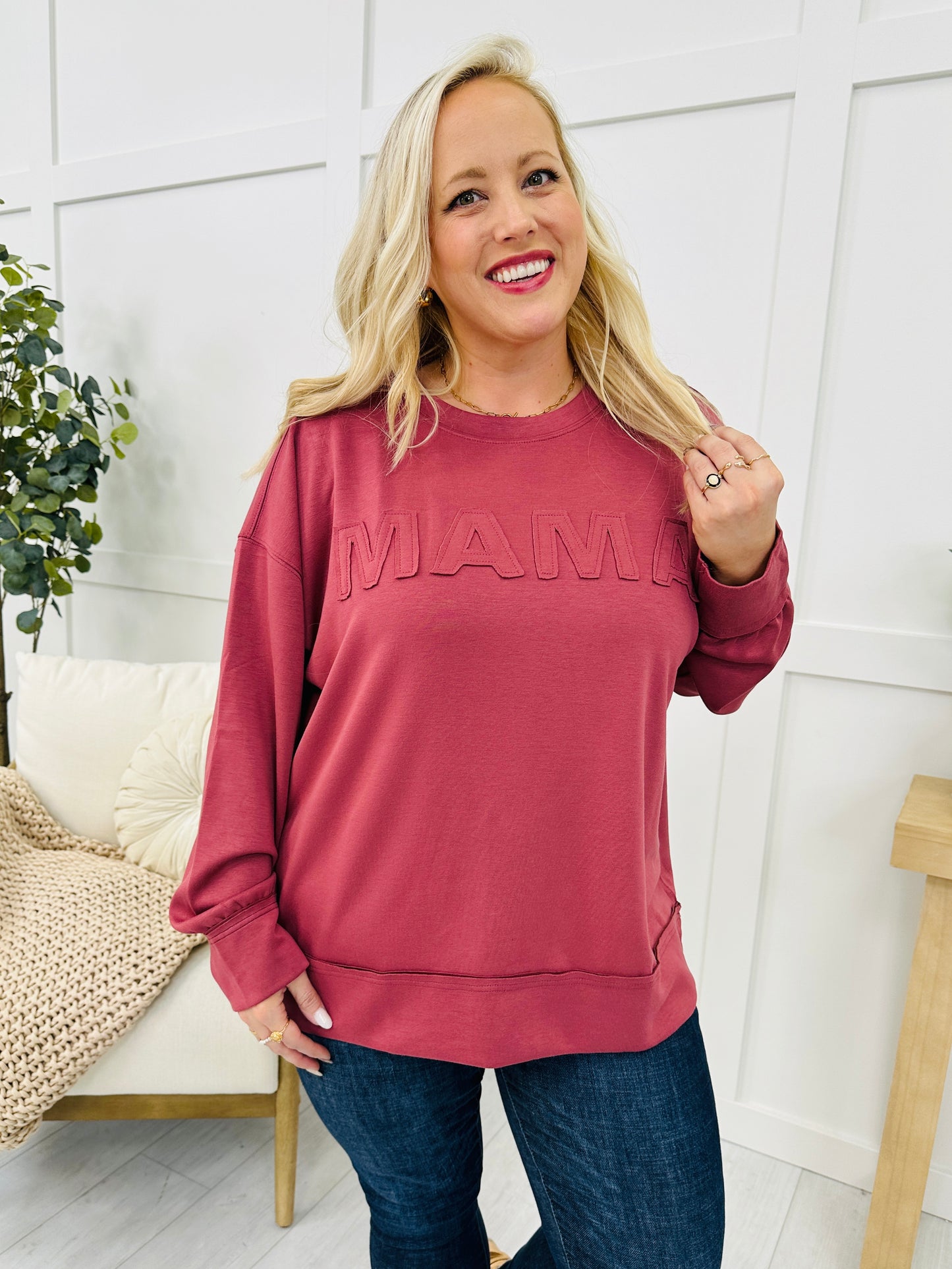 REG/CURVY Mama Mode Sweatshirt- Multiple Colors!