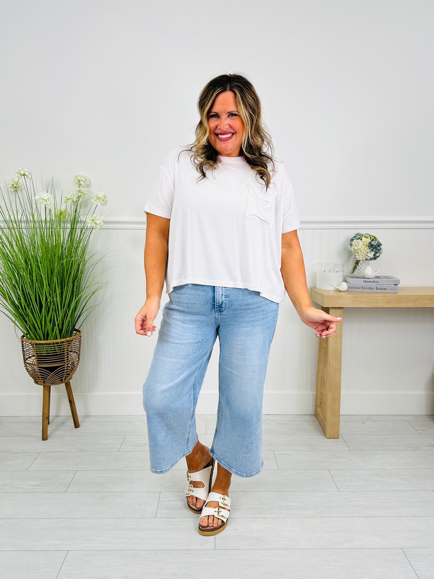 Basic in The Best Way Tummy Control Cropped Wide Leg Jeans