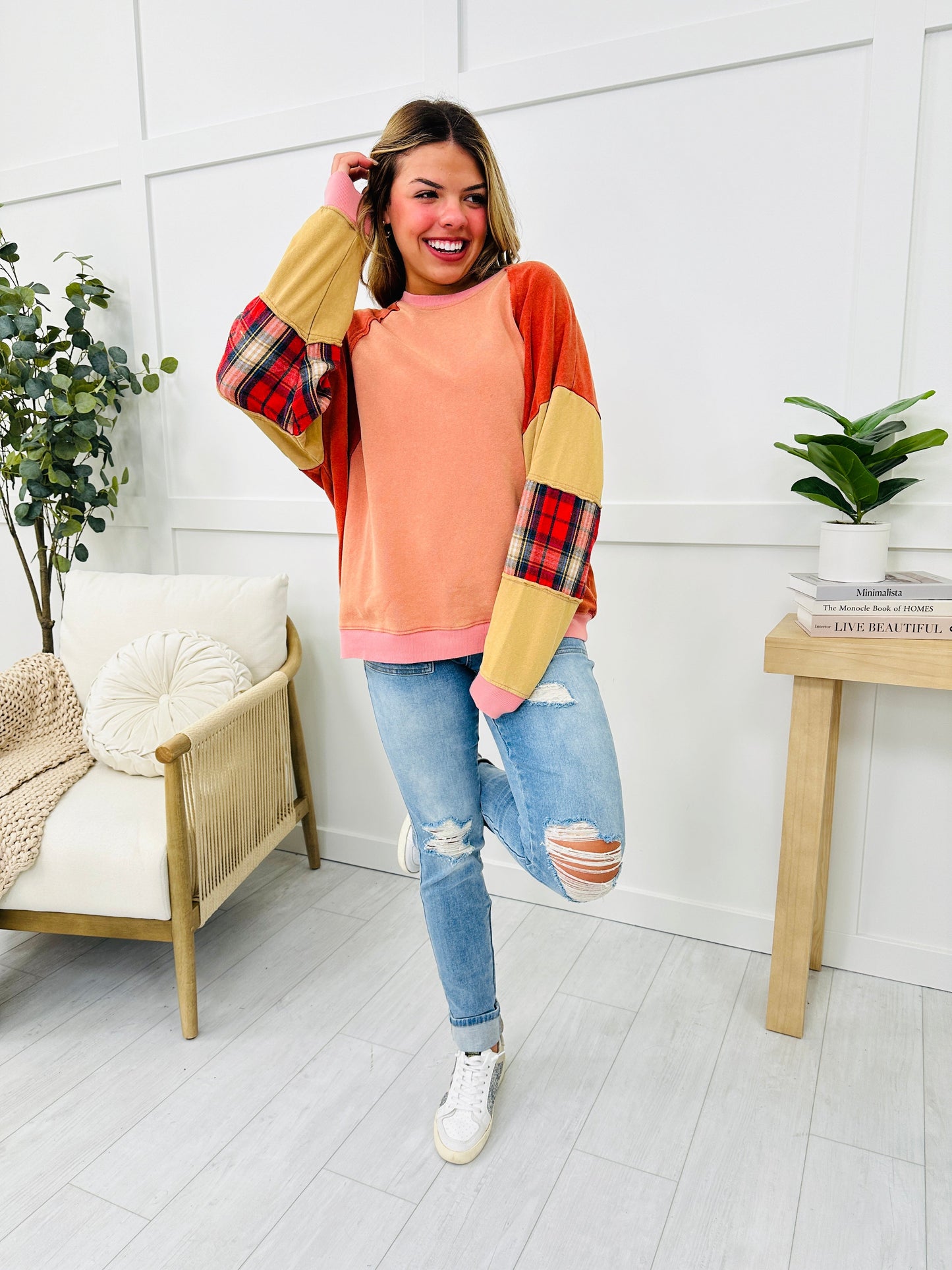 REG/CURVY Home Is Where The Cozy Is Pullover