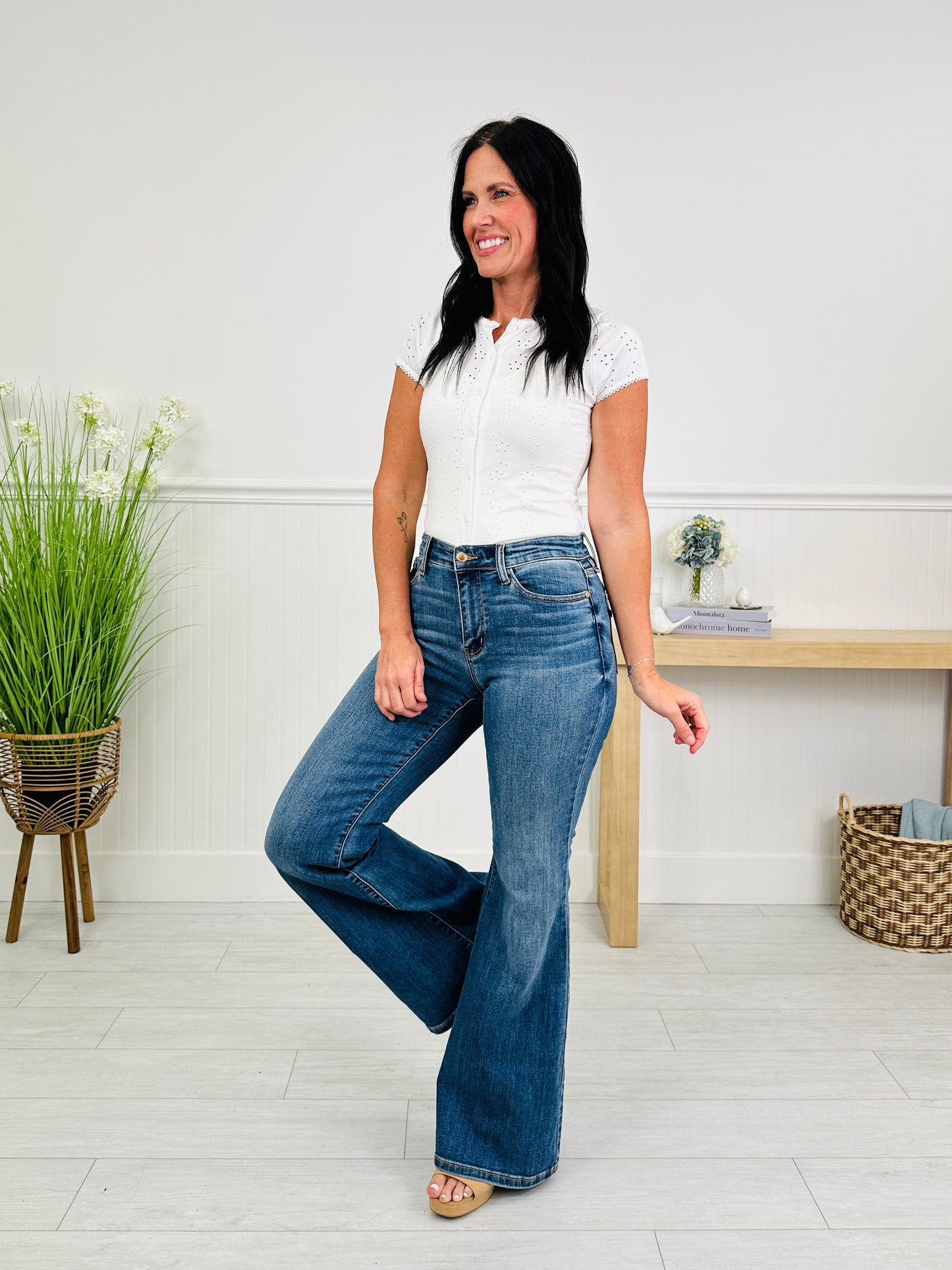 Judy Blue Turning Heads Flare Jeans