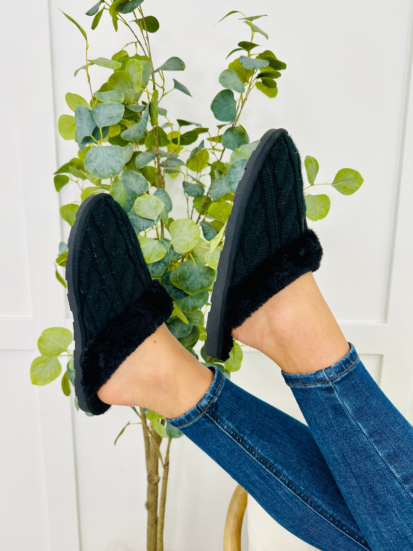 Snuggle Steps Slippers In Black