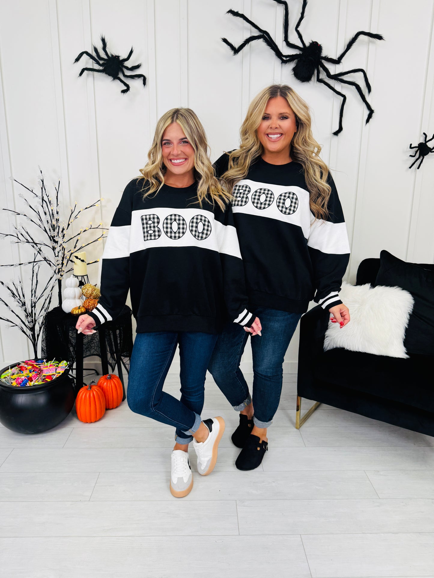 Hey Boo Crewneck