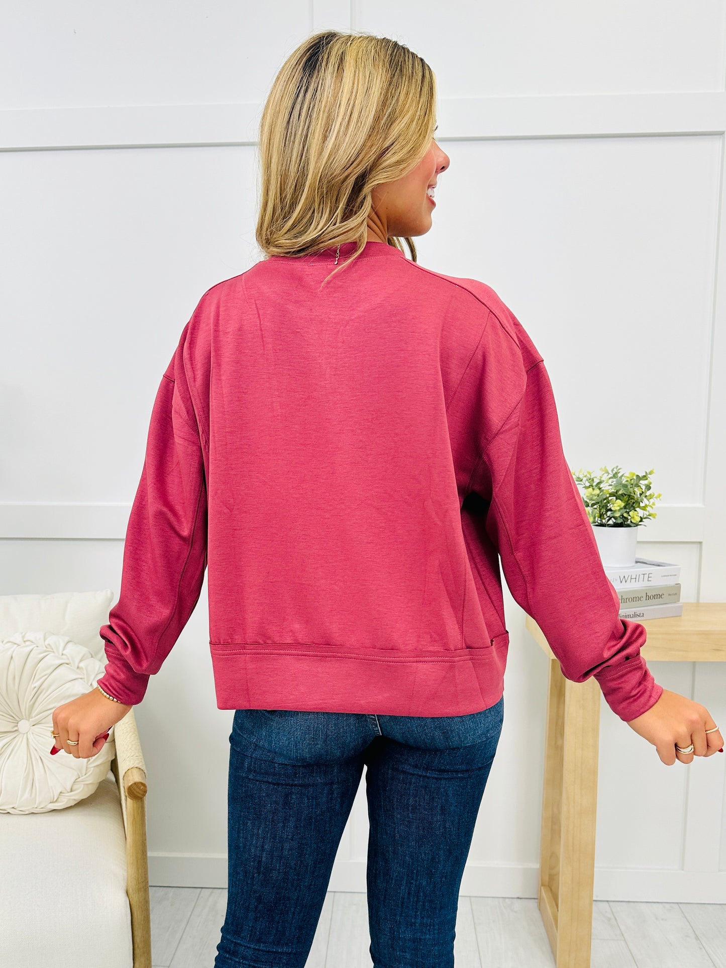 REG/CURVY Rosy Relaxation Pullover