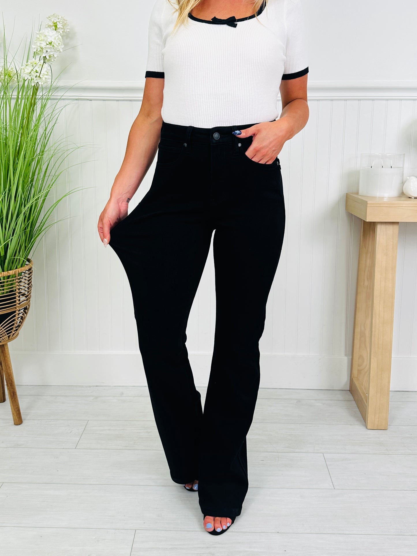 Judy Blue Power Move Tummy Control Bootcut Jeans In Regular And Petite