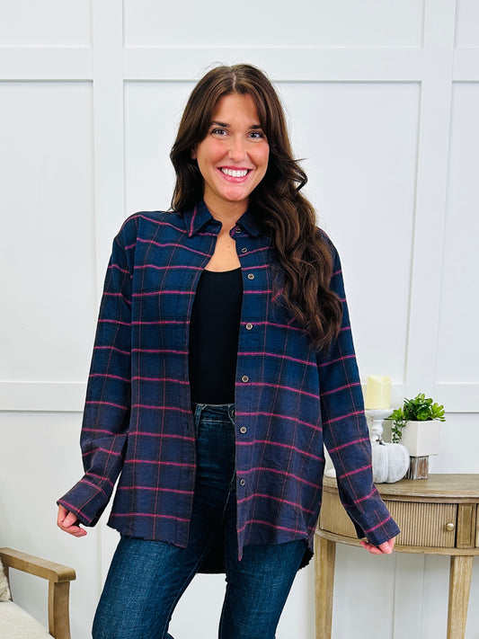 Night Out Plaid Top In Navy