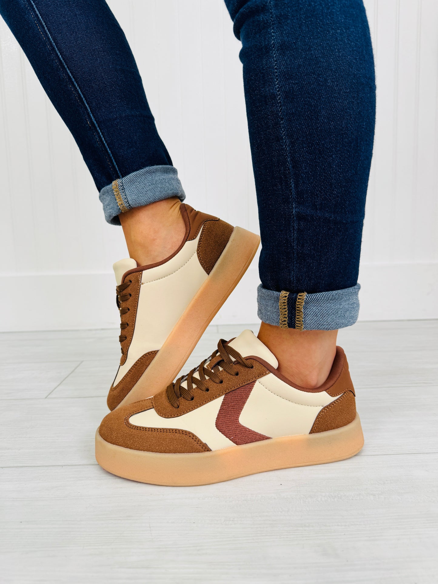 The Daily Grind Sneakers In Beige