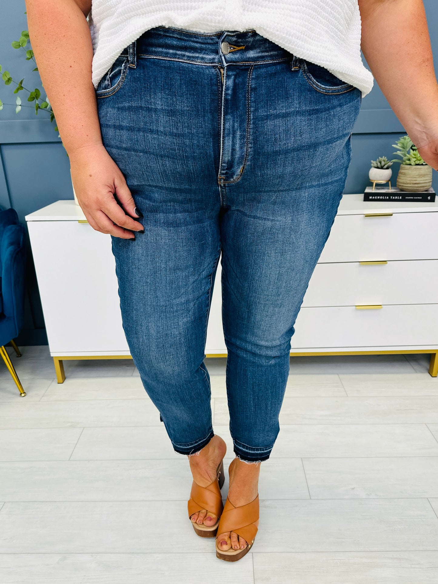 Judy Blue REG/CURVY You Can't Slit With Us Side Slit Skinny Jeans