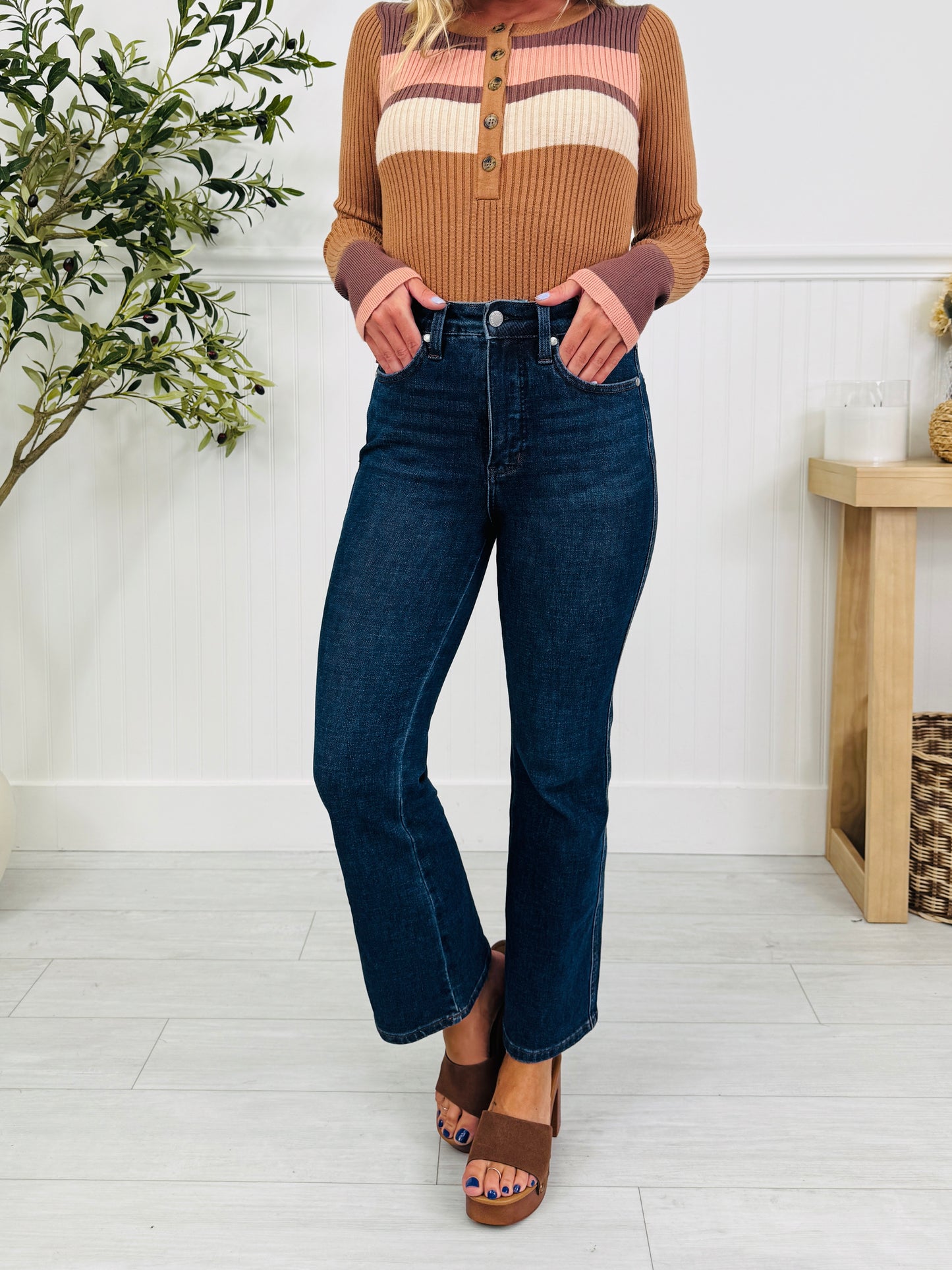 Judy Blue Kick Of Confidence Tummy Control Kick Flare Jeans