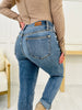 Judy Blue Instant Classic Slim Fit Jeans in Reg/Curvy