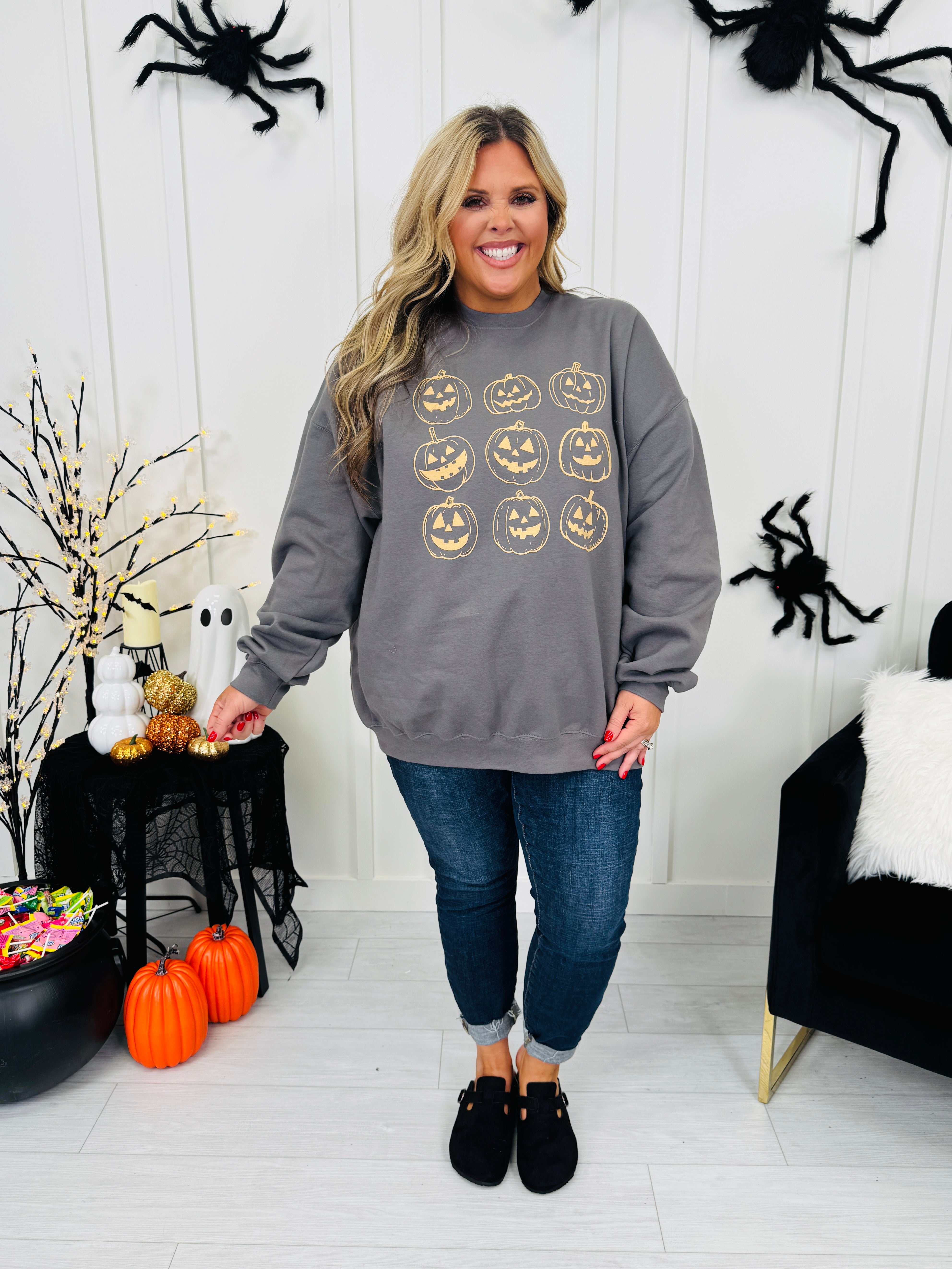 Jack O Lanterns Graphic Crewneck Sweatshirt – MOCO Boutique