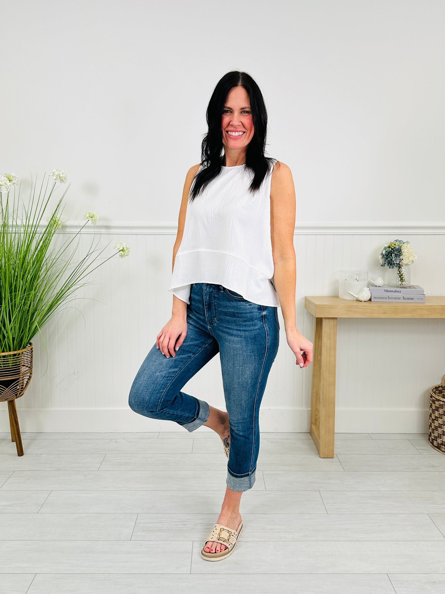 Judy Blue Glow Up Tummy Control and Butt Lifting Capris