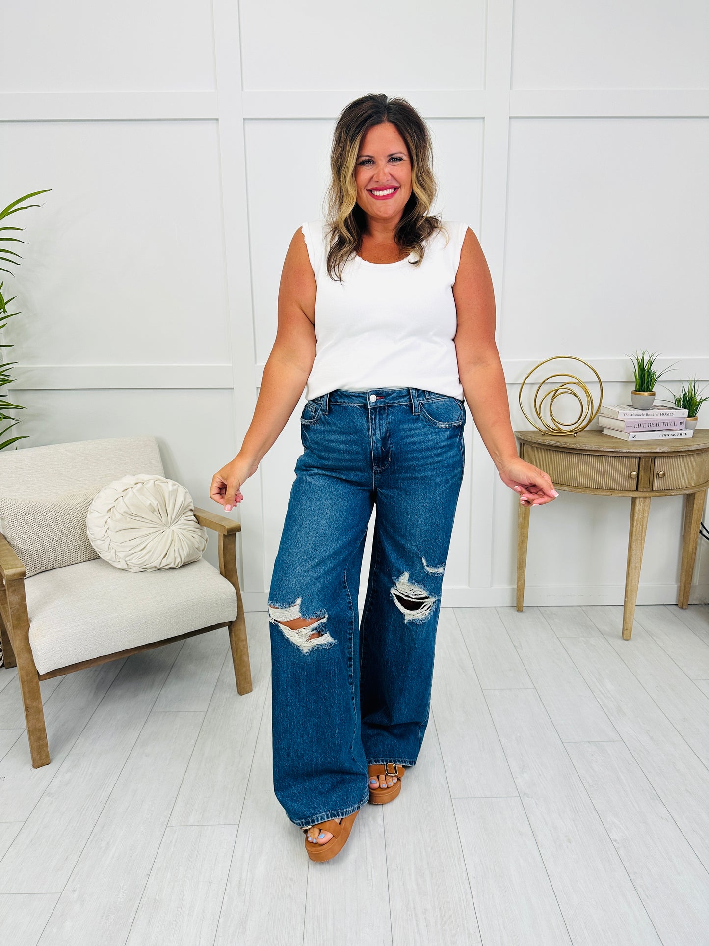 Judy Blue Fit To Flatter Straight Leg Adjustable Column Jeans
