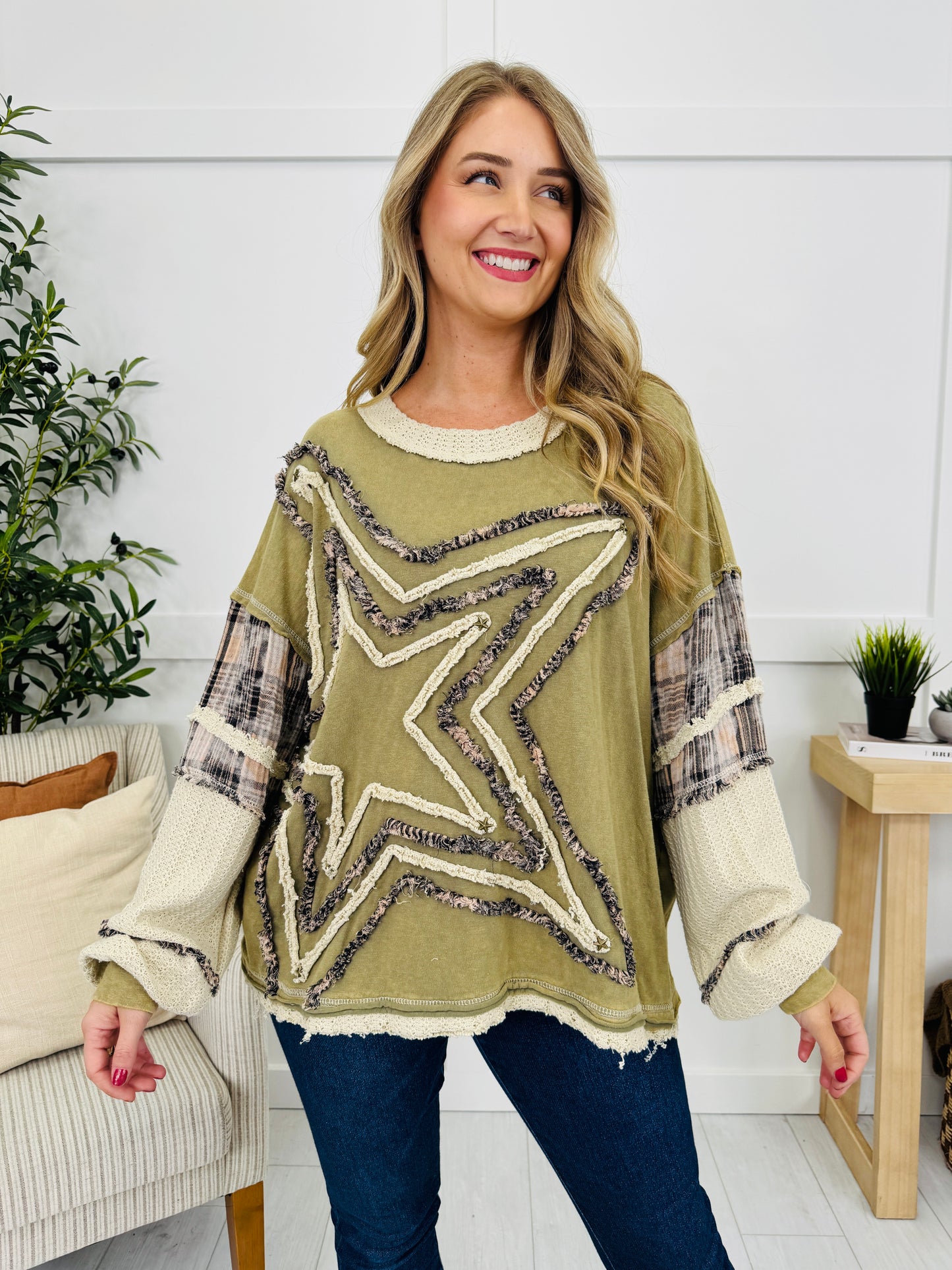 Wander In The Stars Pullover