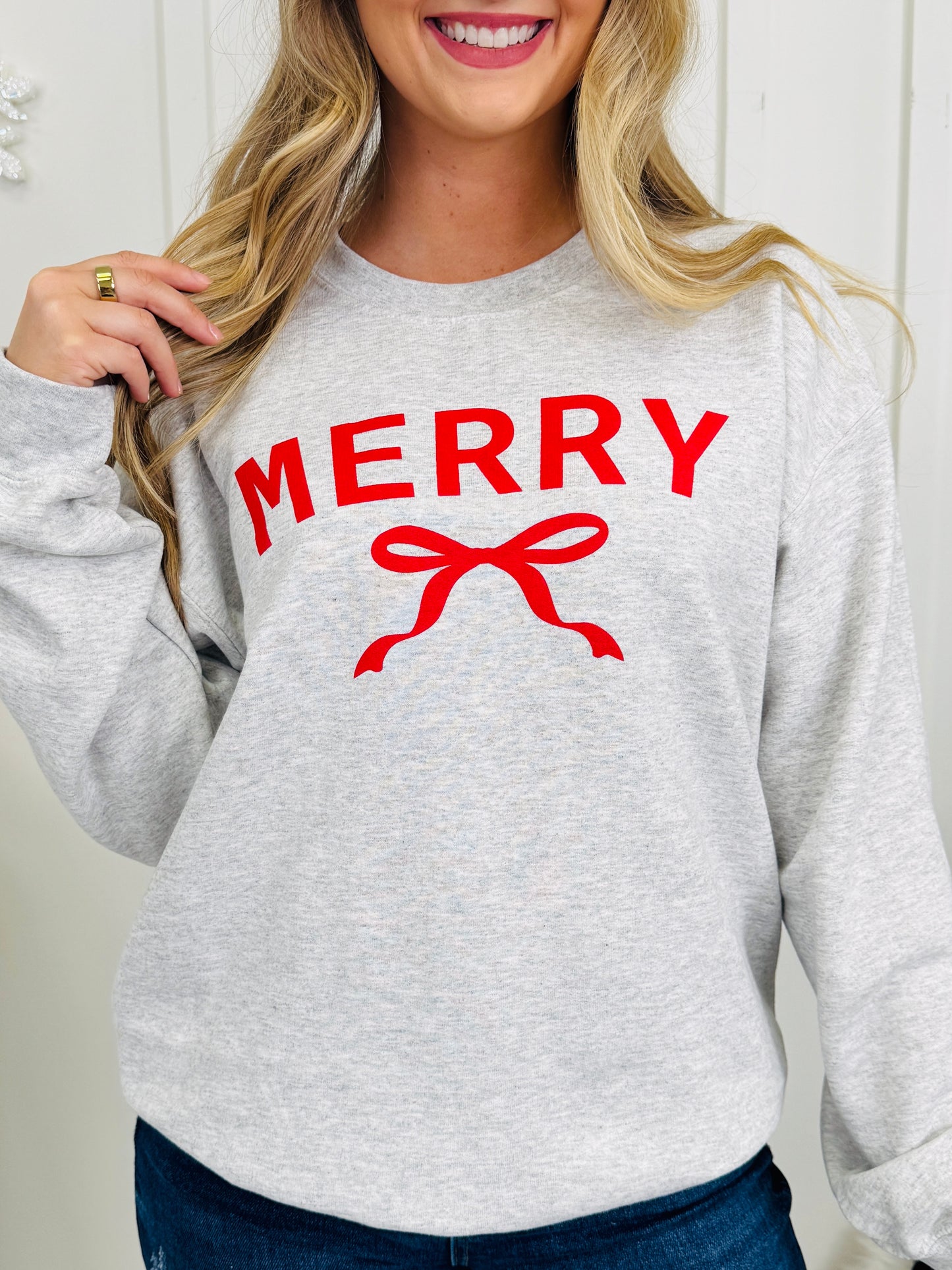 Merry With Ribbon Graphic Crewneck Sweatshirt