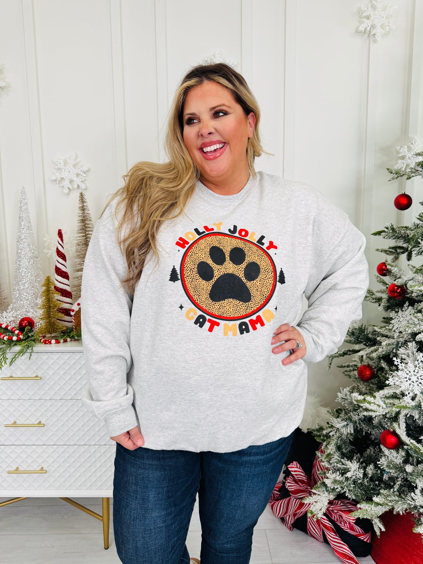 Holly Jolly Cat Mama Graphic Crewneck Sweatshirt
