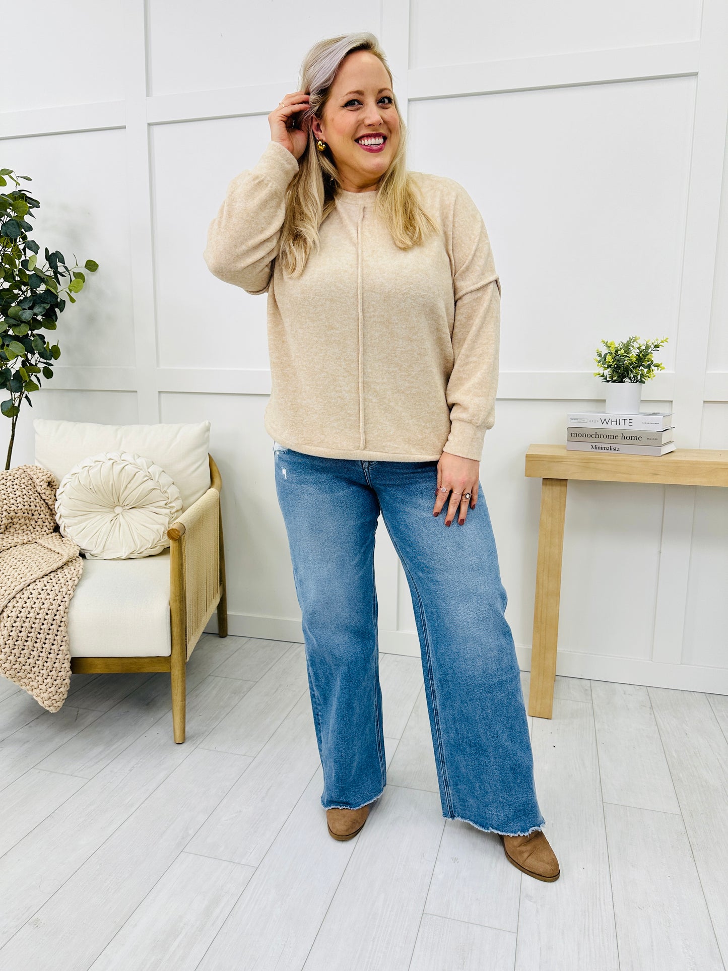 Mica No Regrets Wide Leg Jeans in Reg/Curvy