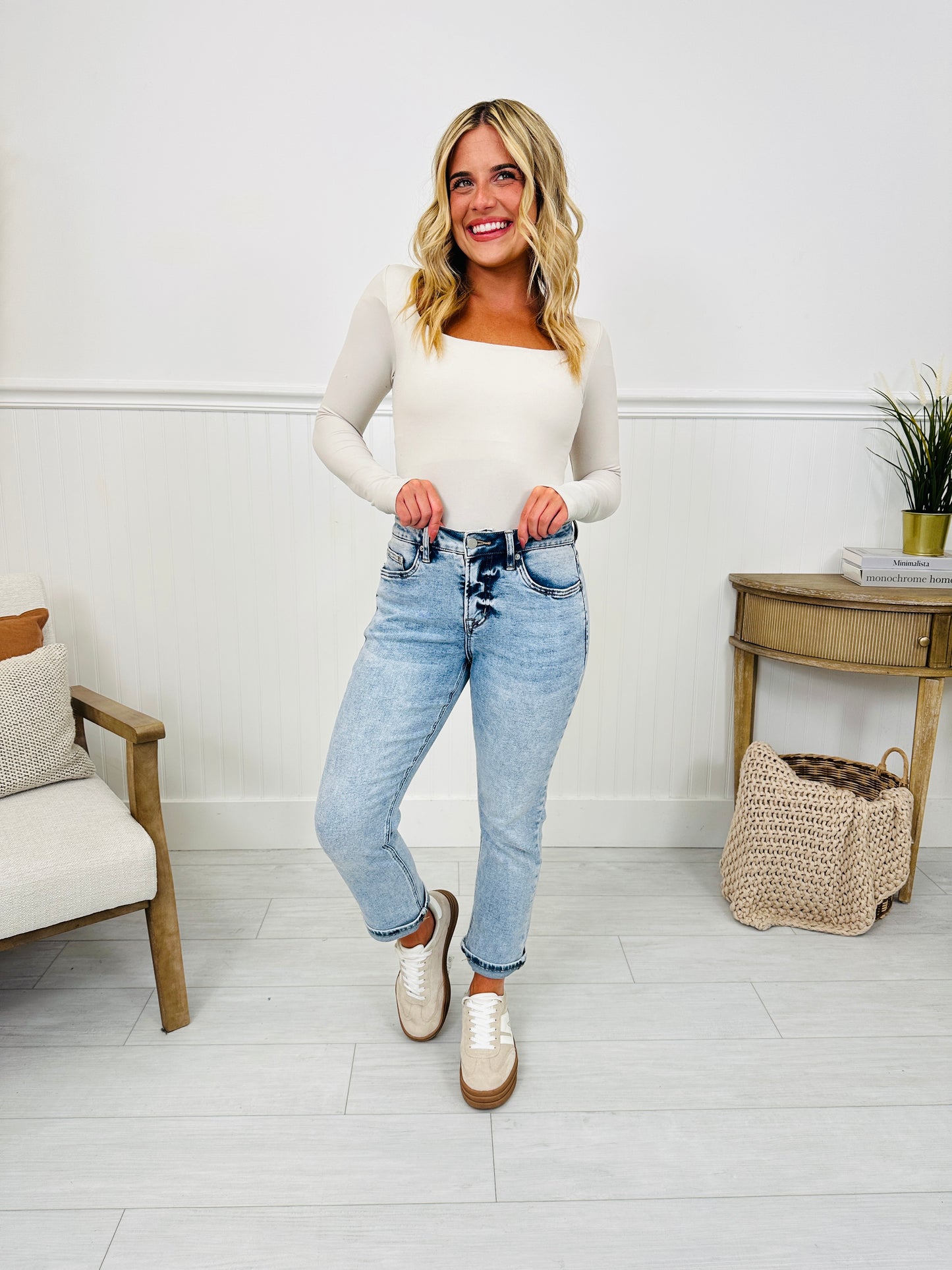 Take My Advice Tummy Control MOCO Exclusive Straight Jeans