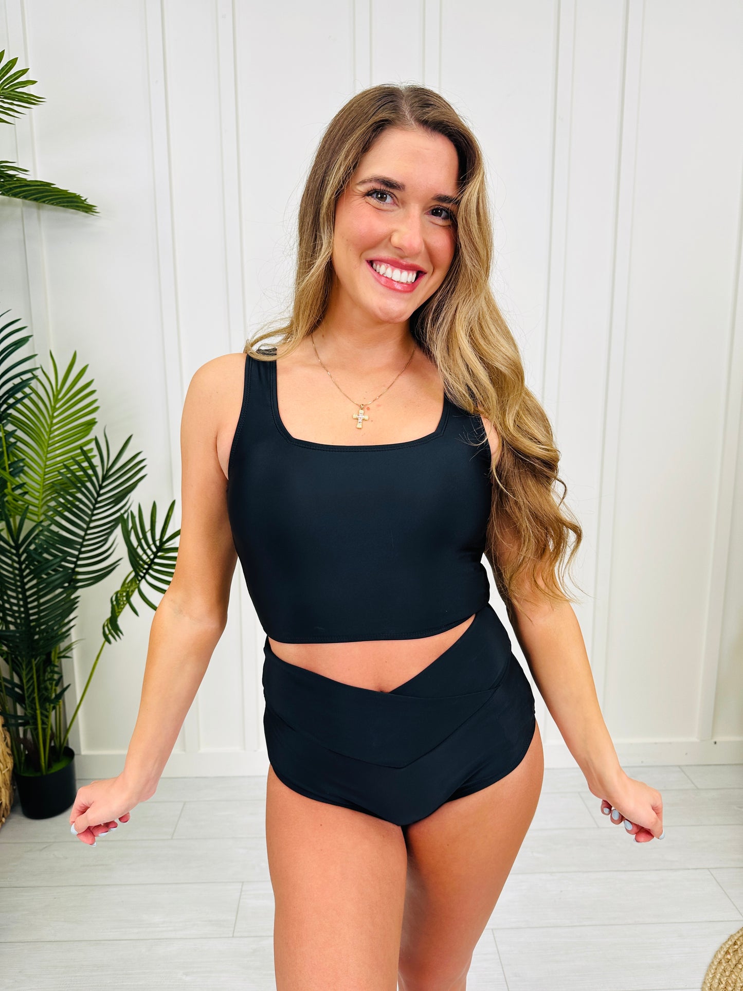 The Olivia Swim Top In Black