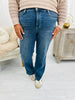 Judy Blue Worth The Wait Straight Tummy Control Jeans in Reg/Curvy