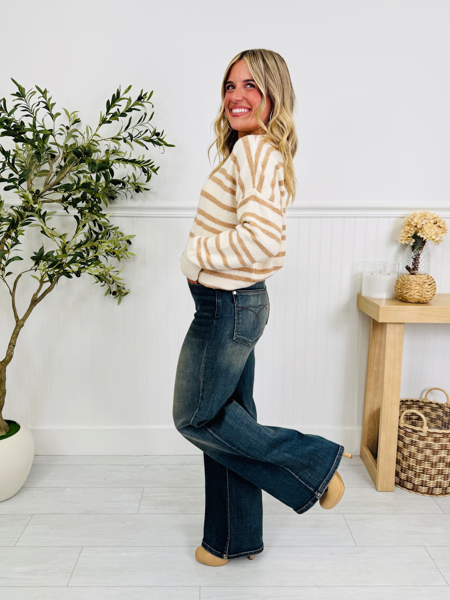 Judy Blue Behind The Scenes Retro Wide Leg Jeans
