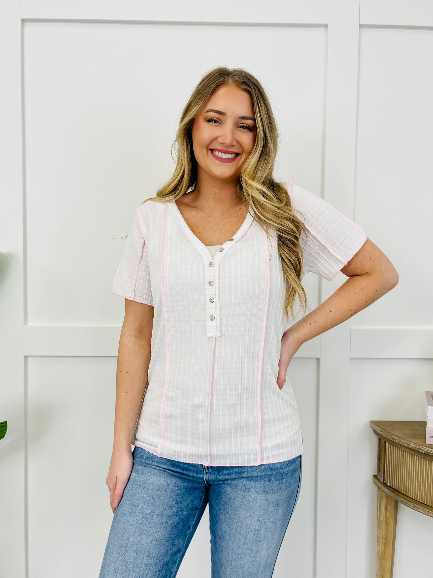 Hue Harmony Pullover in Ivory