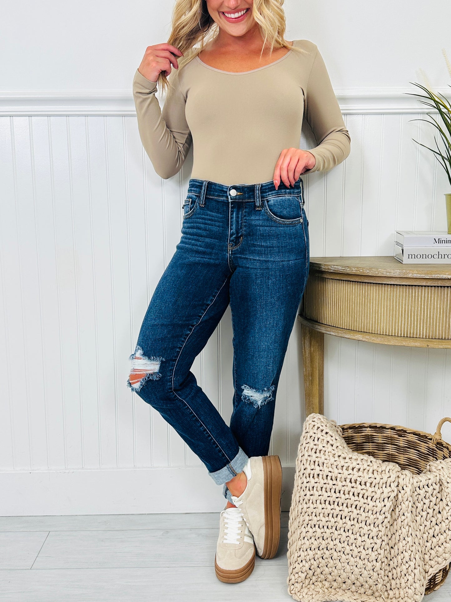 Judy Blue Walk This Way Slim Straight Leg Jeans