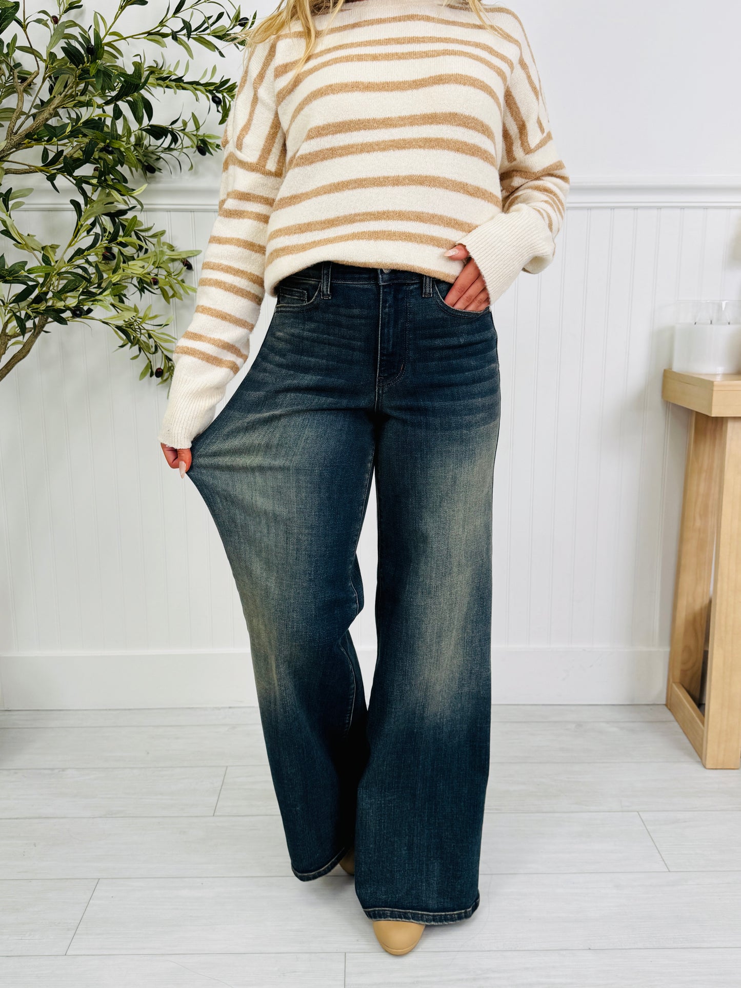Judy Blue Behind The Scenes Retro Wide Leg Jeans