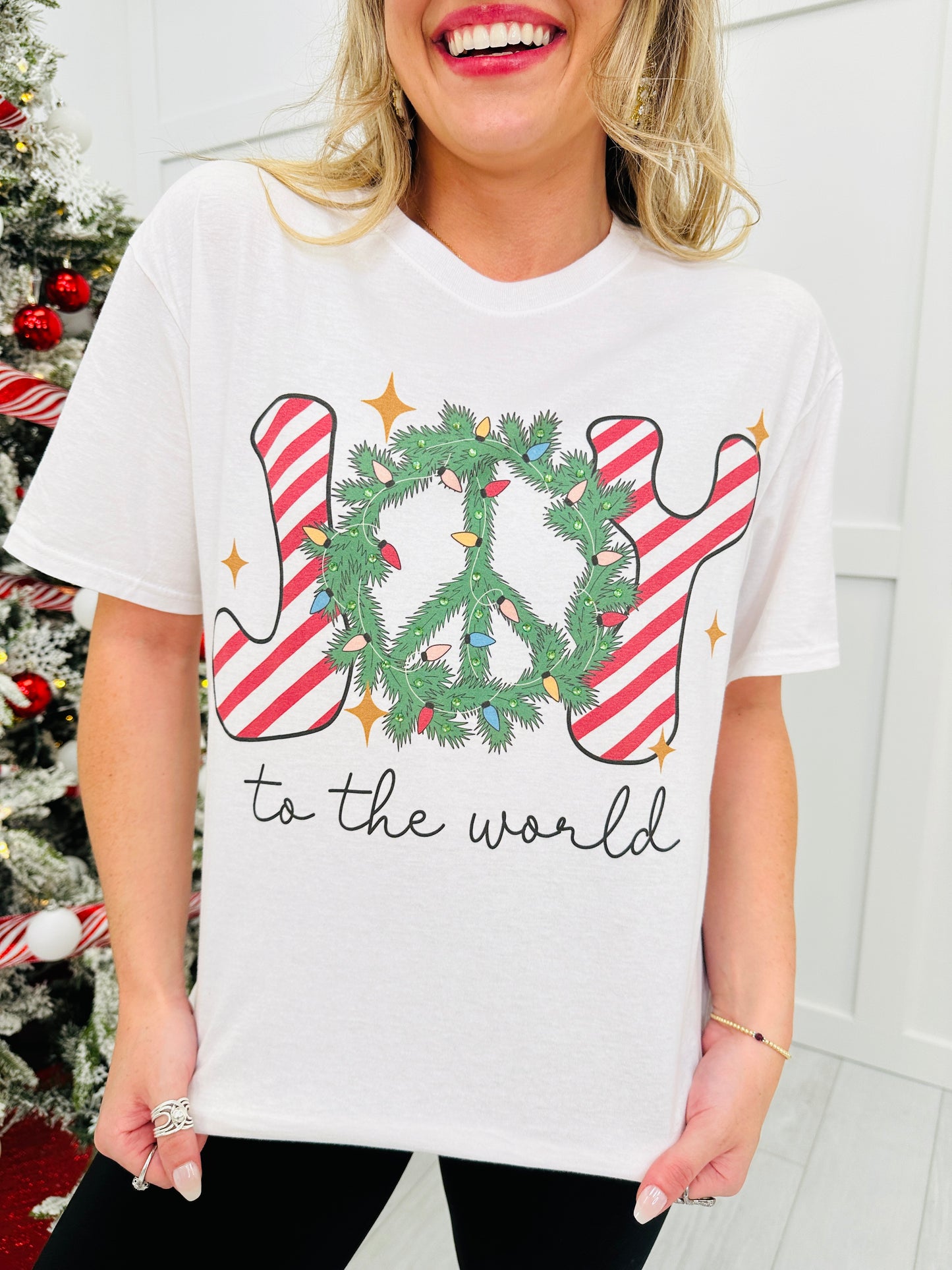 REG/CURVY Bring Joy To The World Graphic Tee