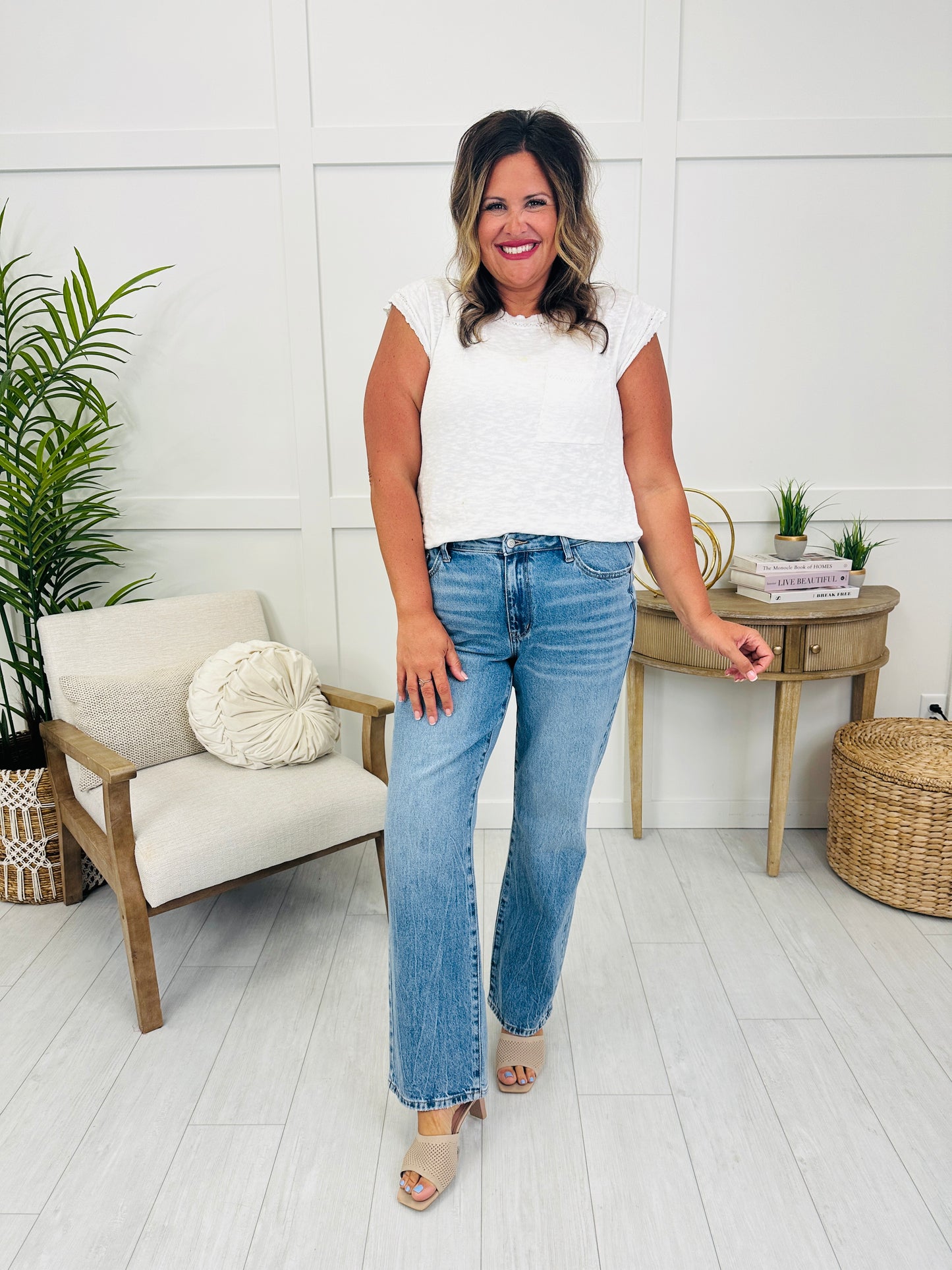 Judy Blue Stay Awhile Rigid Magic Straight Leg Jeans