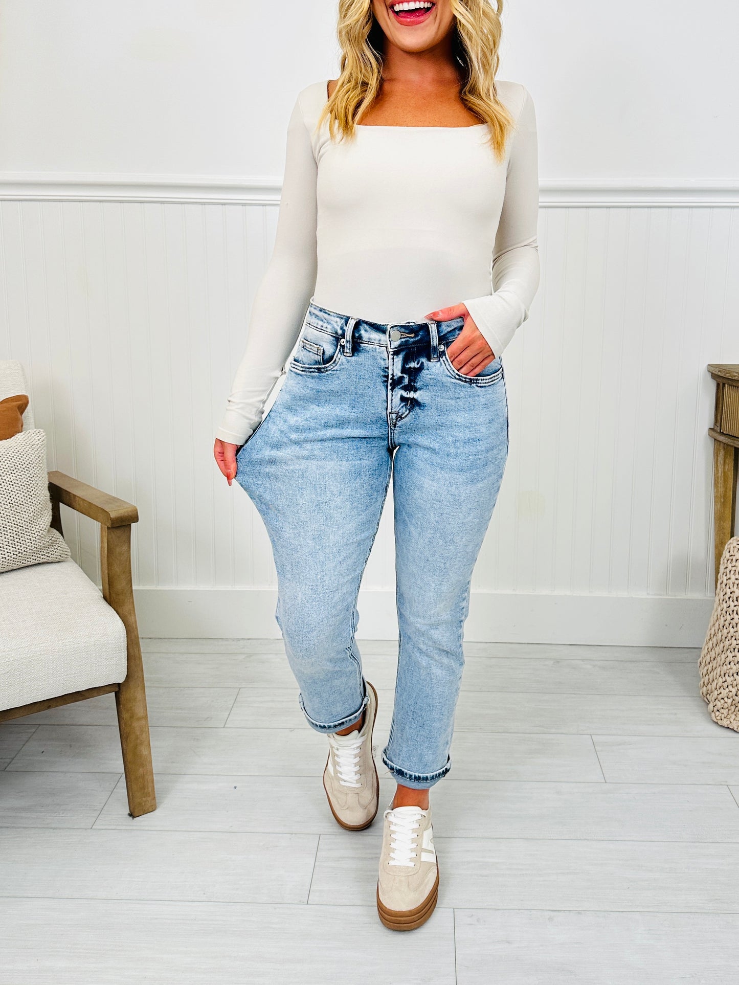 Take My Advice Tummy Control MOCO Exclusive Straight Jeans