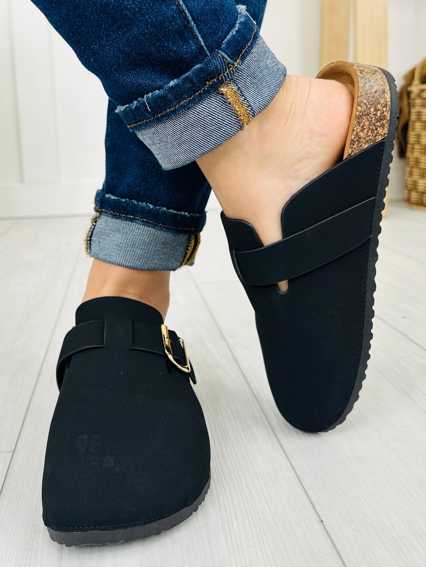 Echo In The Sole Clogs in Black