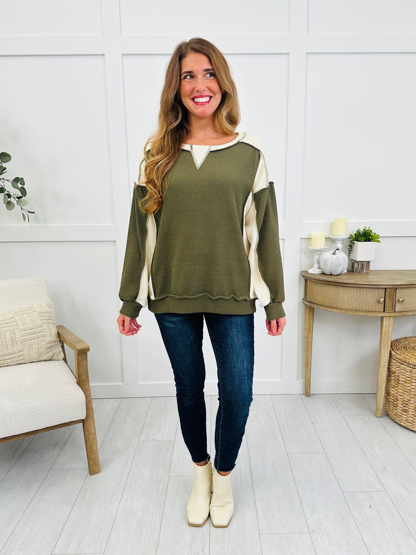 Café Cozy Sweatshirt In Olive