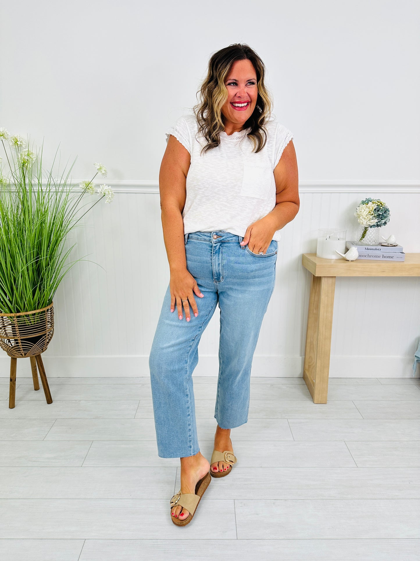 Judy Blue Feel Good Fit Ankle Straight Jeans