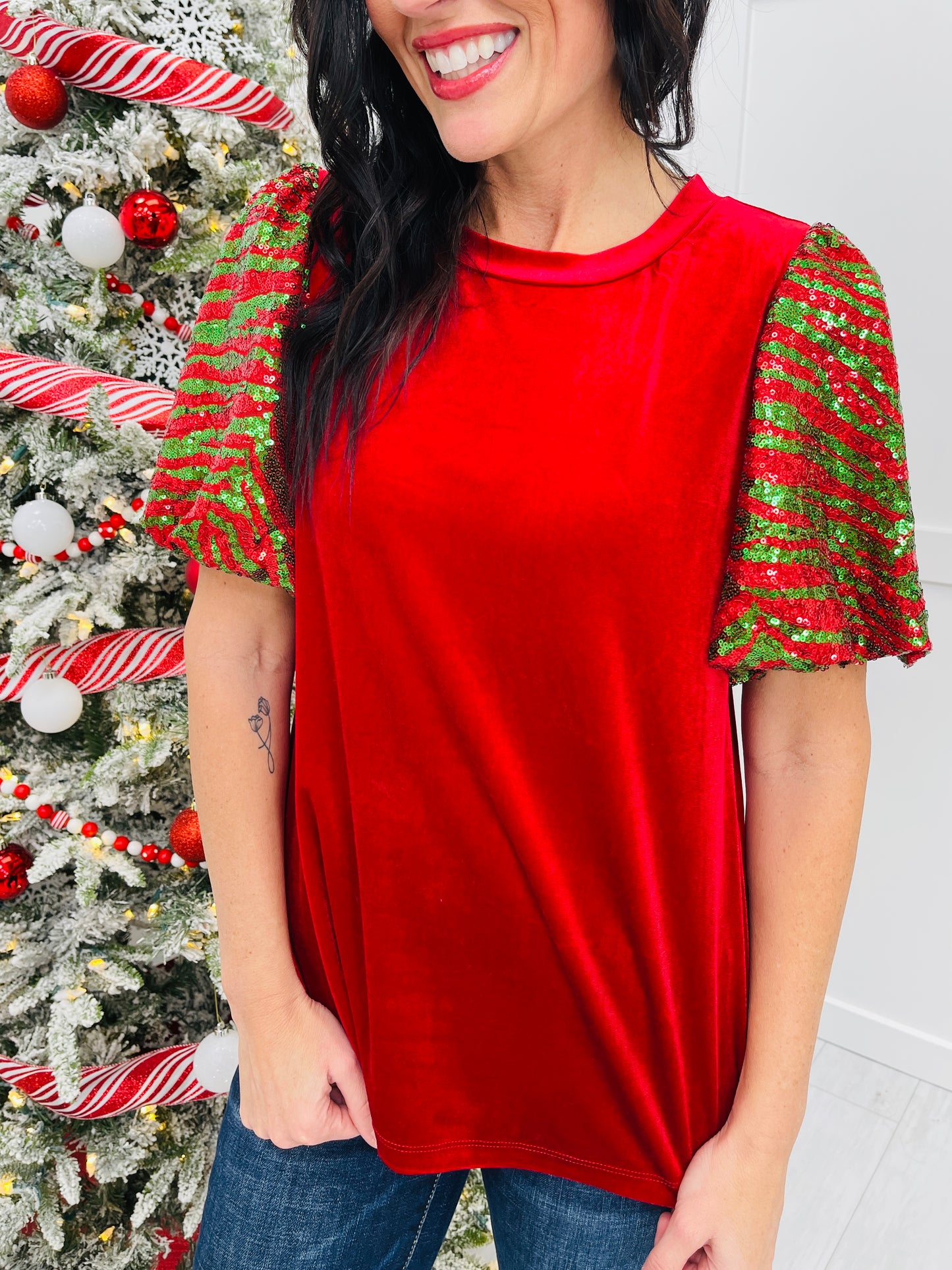 REG/CURVY Glimmering Garland Top